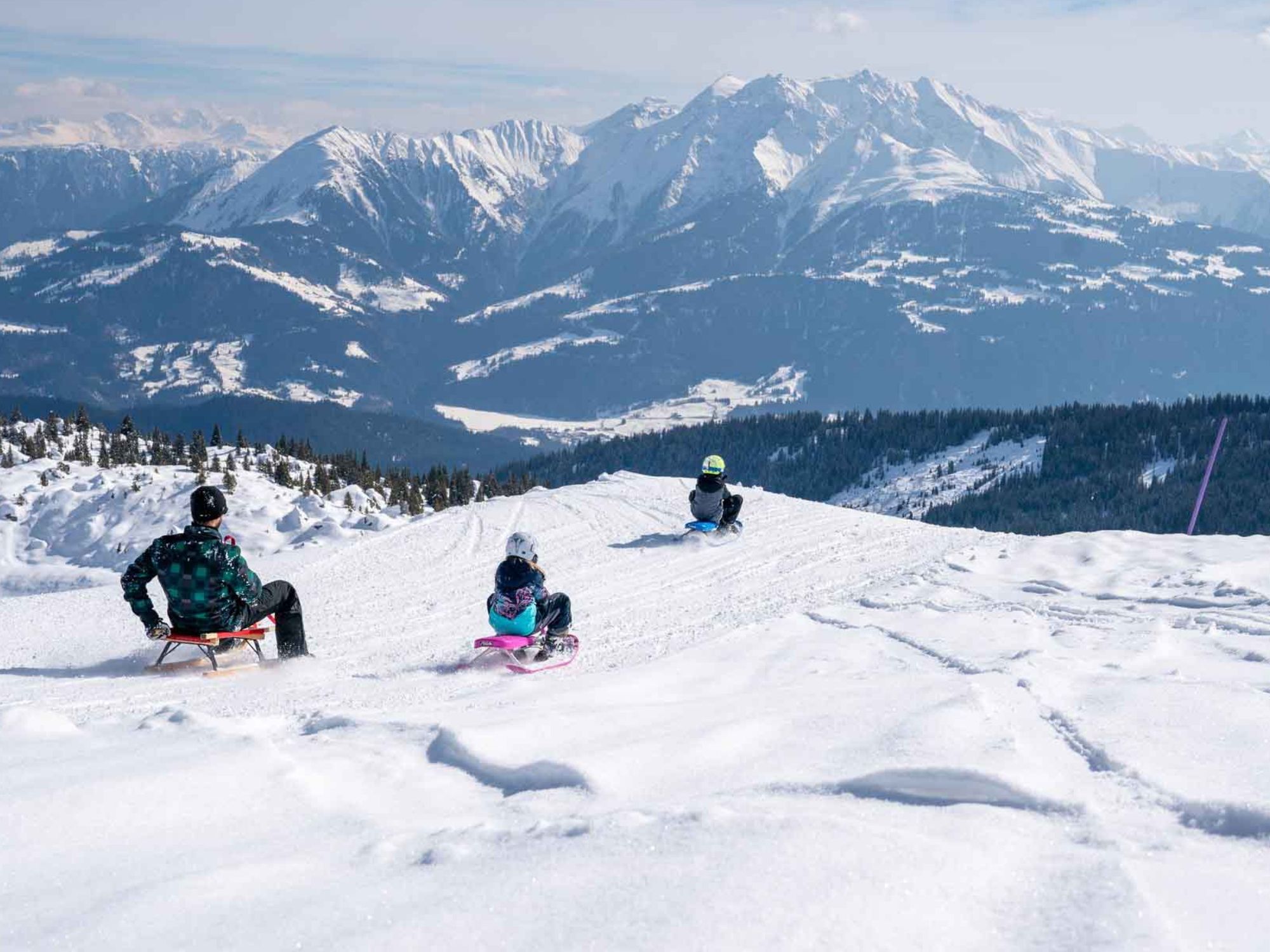 slittino-famiglia-nagens-scansinas-flims-laax