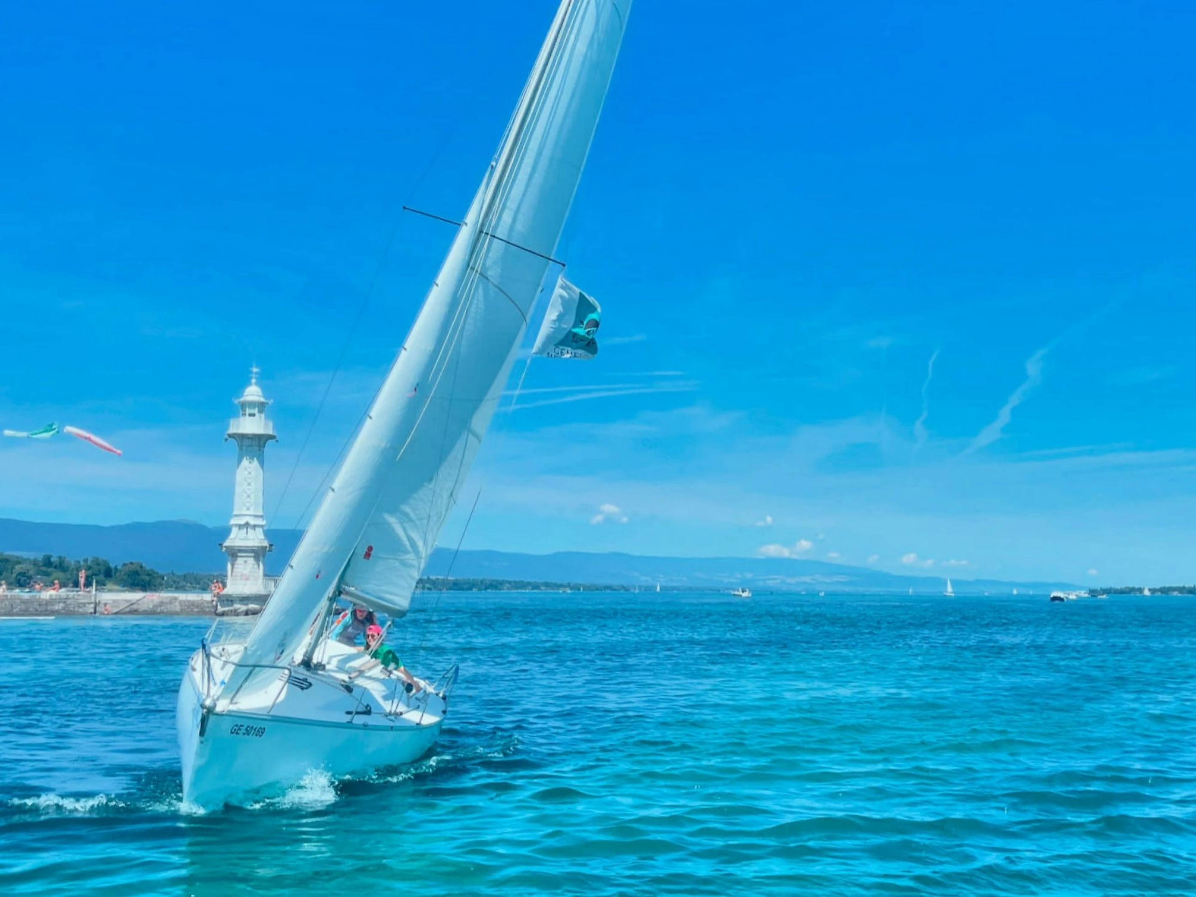 D6FF6F51-8B42-49F0-A5B5-D69E377DC08E