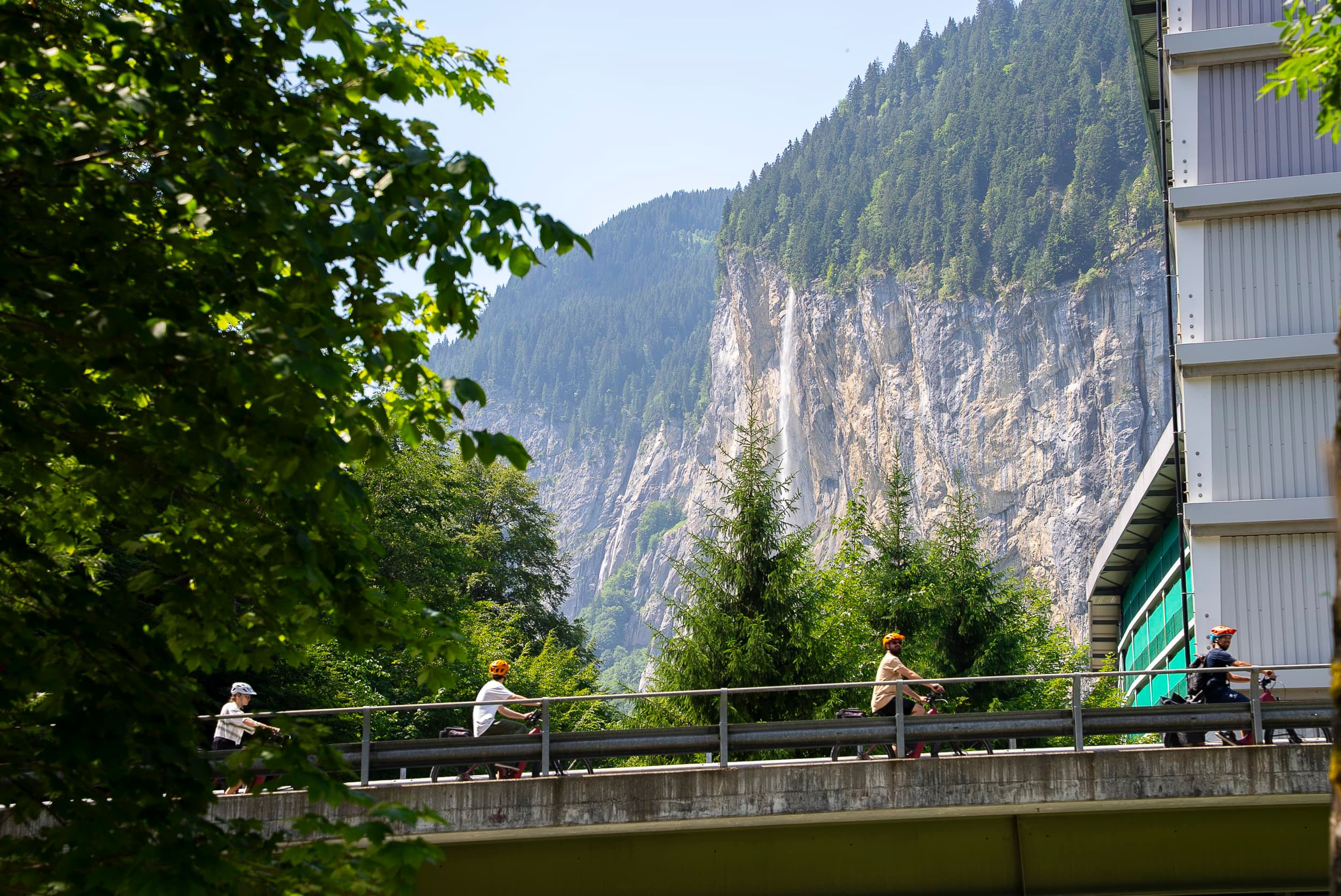 wycieczka-rower-elektryczny-na-świeżym-powietrzu-lauterbrunnen-7-web