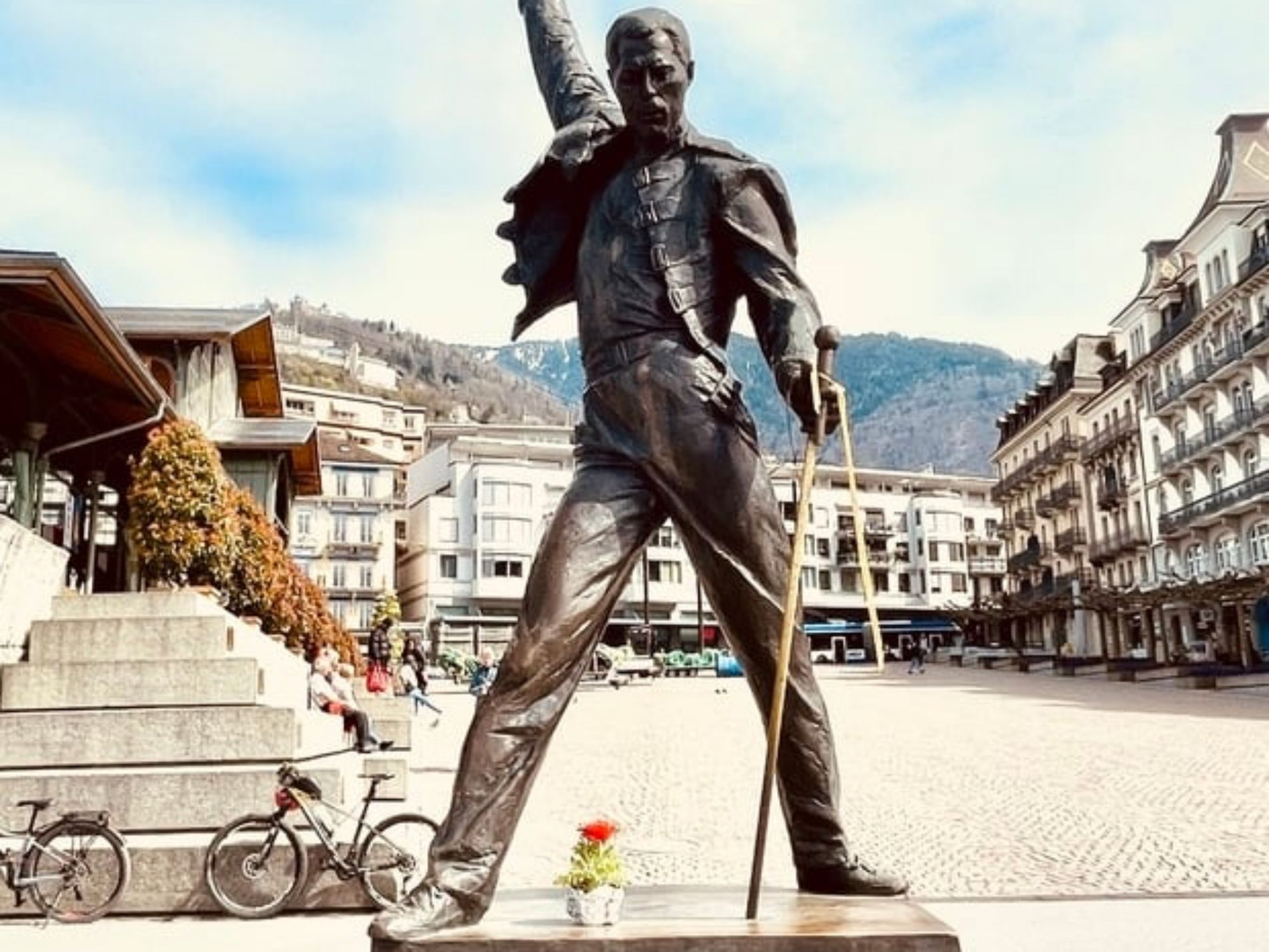 freddie-mercuryの像