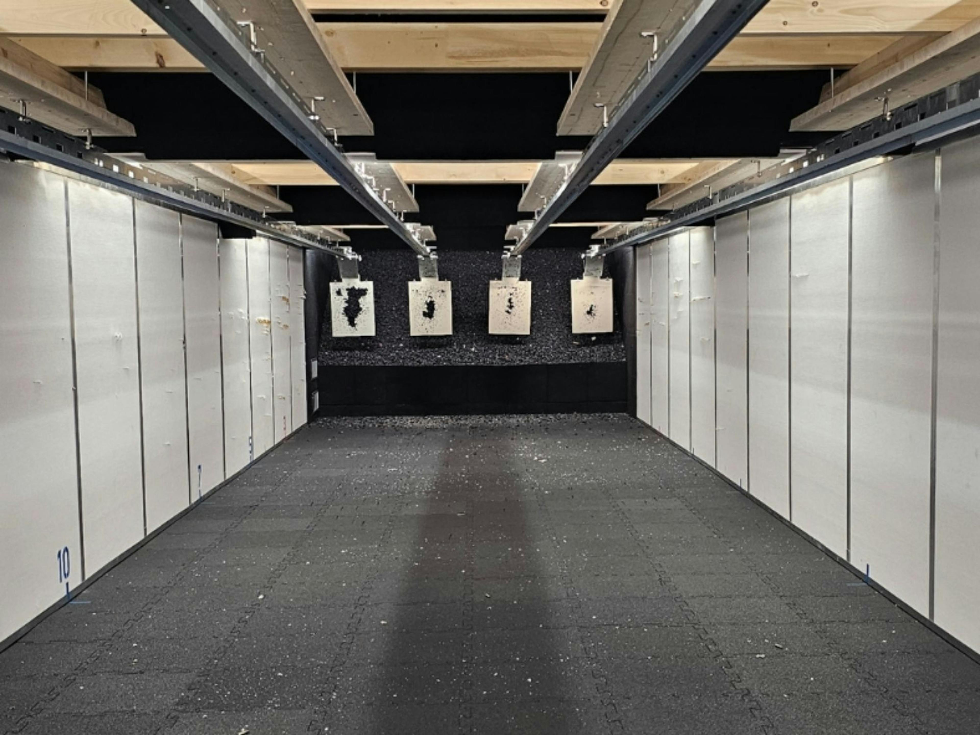 Entraînement à la salle de tir intérieure de Zurich