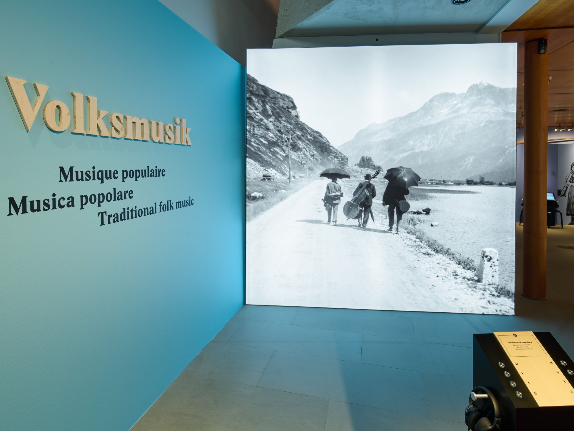 FSG_Presse_Vản_nghe_truyền_thống_01