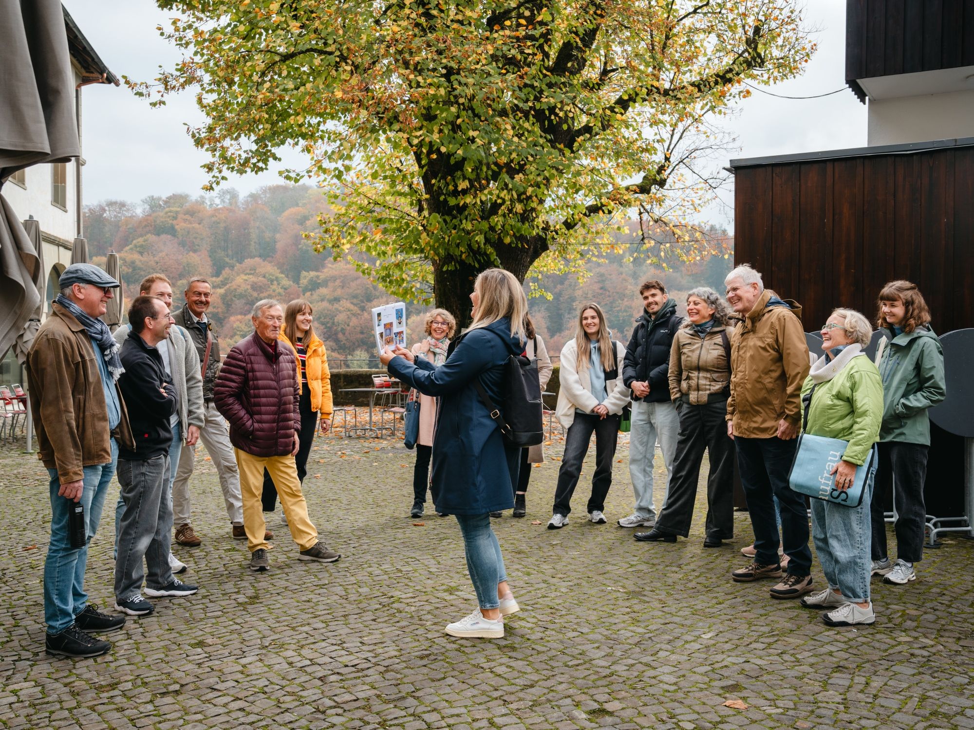 prohlidka-mesta-burgdorf-skupina-schosshof-andrea-bern-vitejte-4