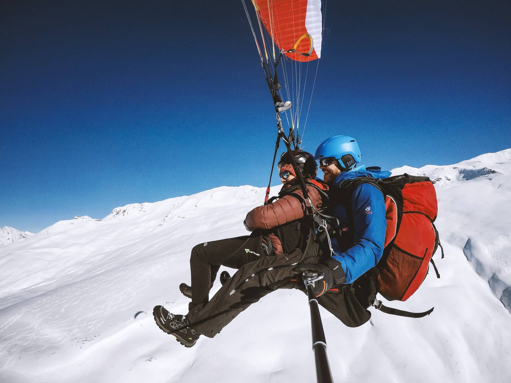 04 Raquetes de neve e voar