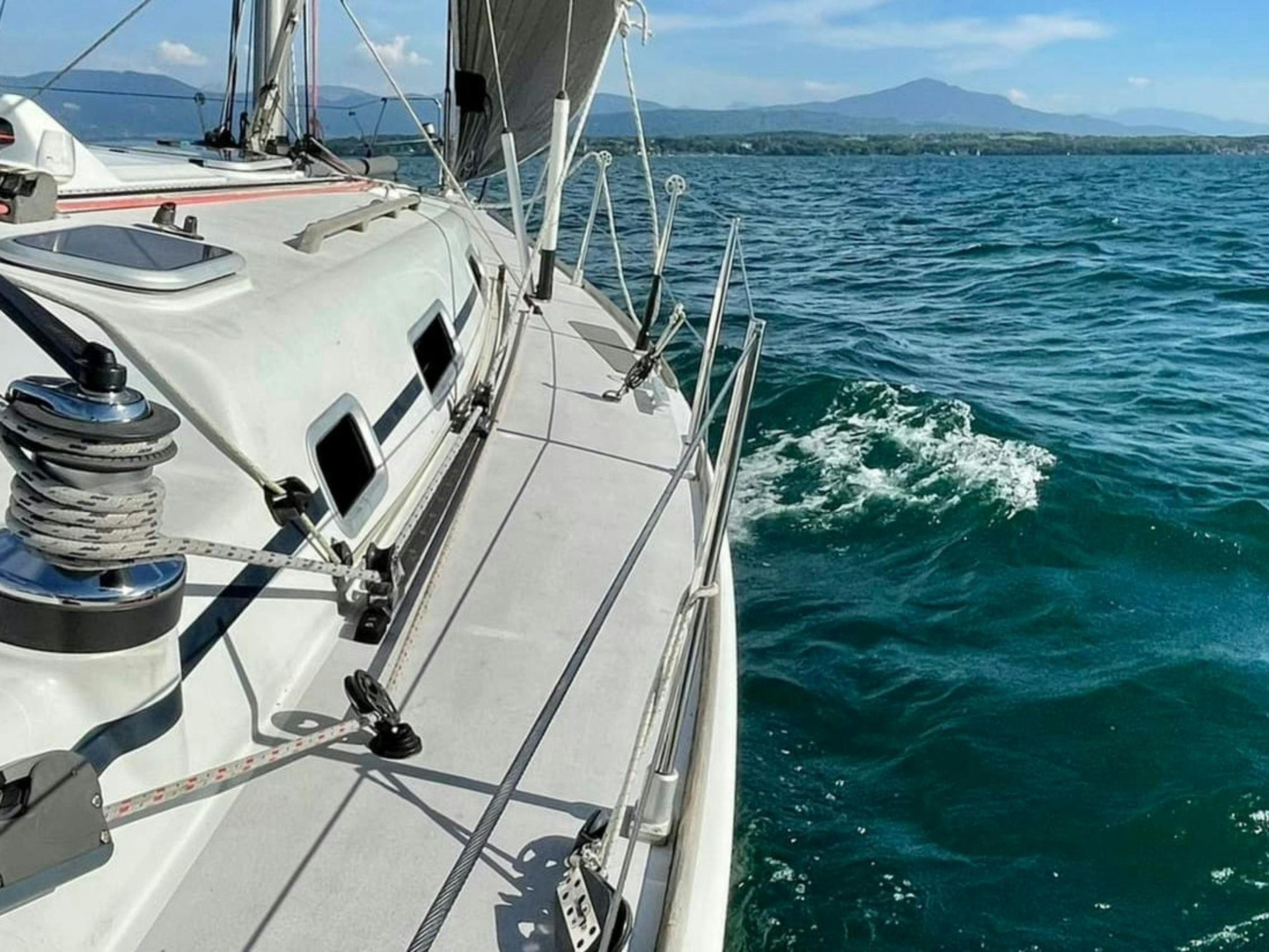 Tur sailing Lavaux setengah hari dipandu dari Lutry