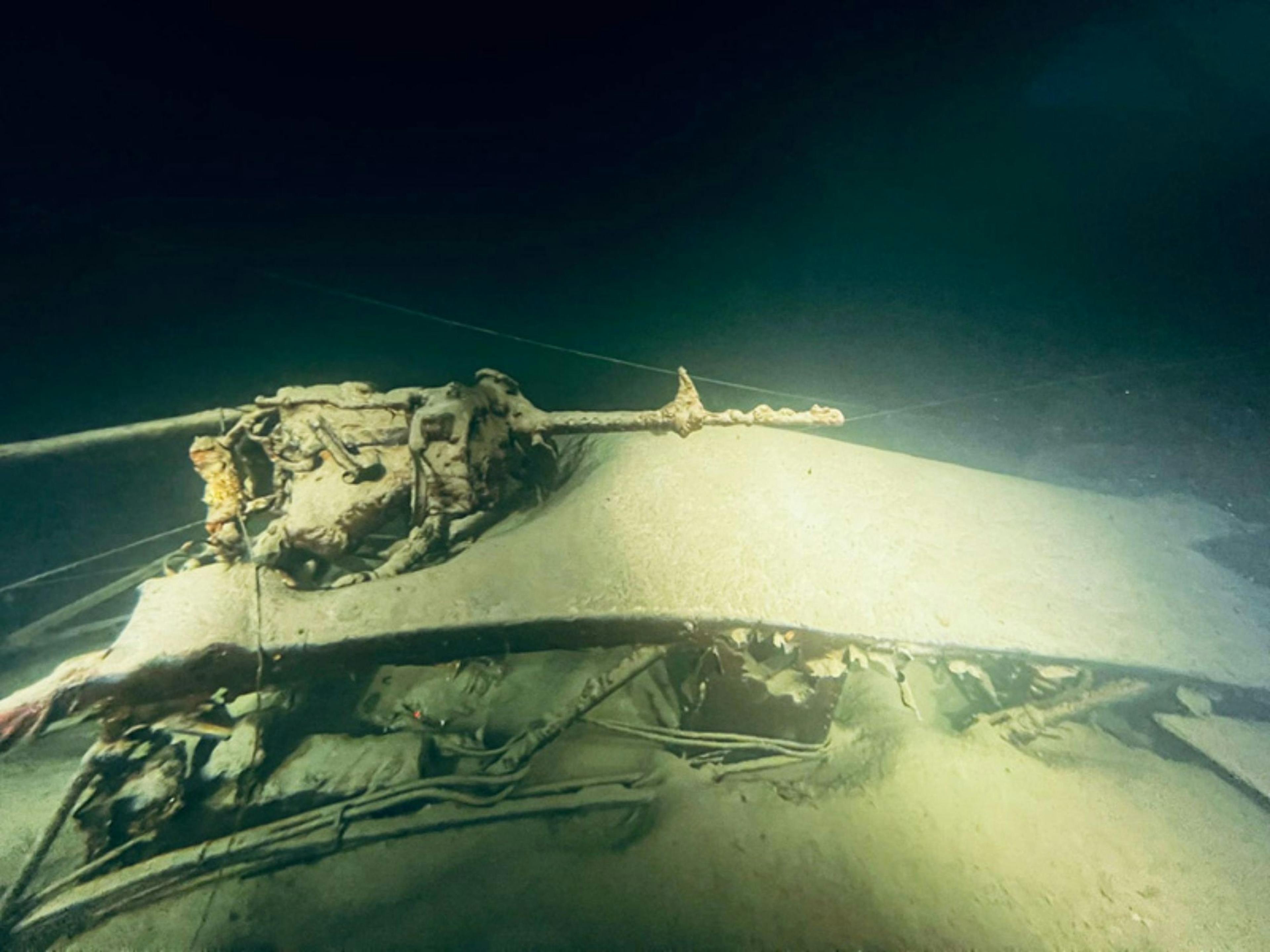 Privat U-boot dykkertur til vraget Dobbeltdeck C-35