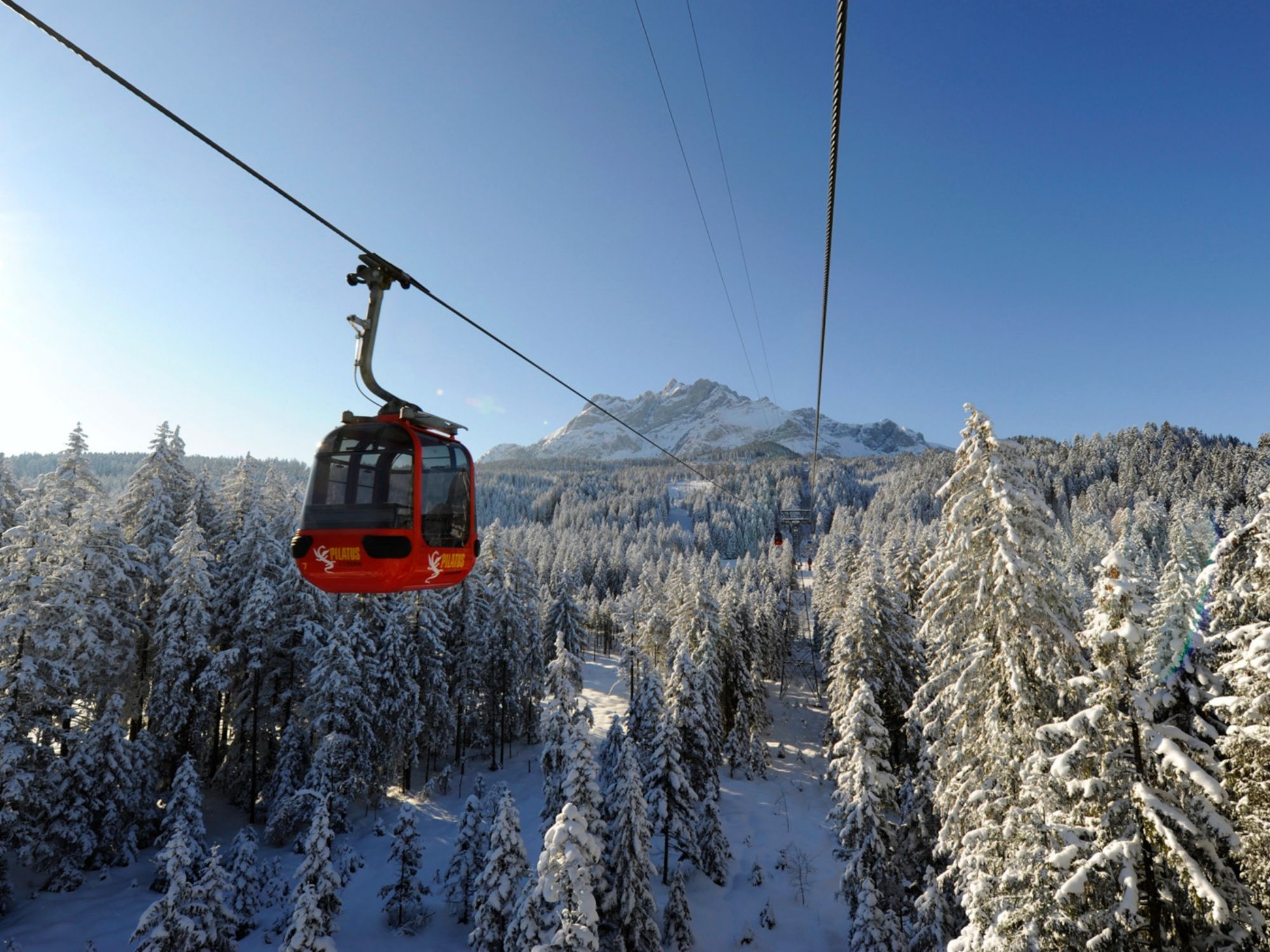 Pilatus_Panorama-Gondelbahn-Winter