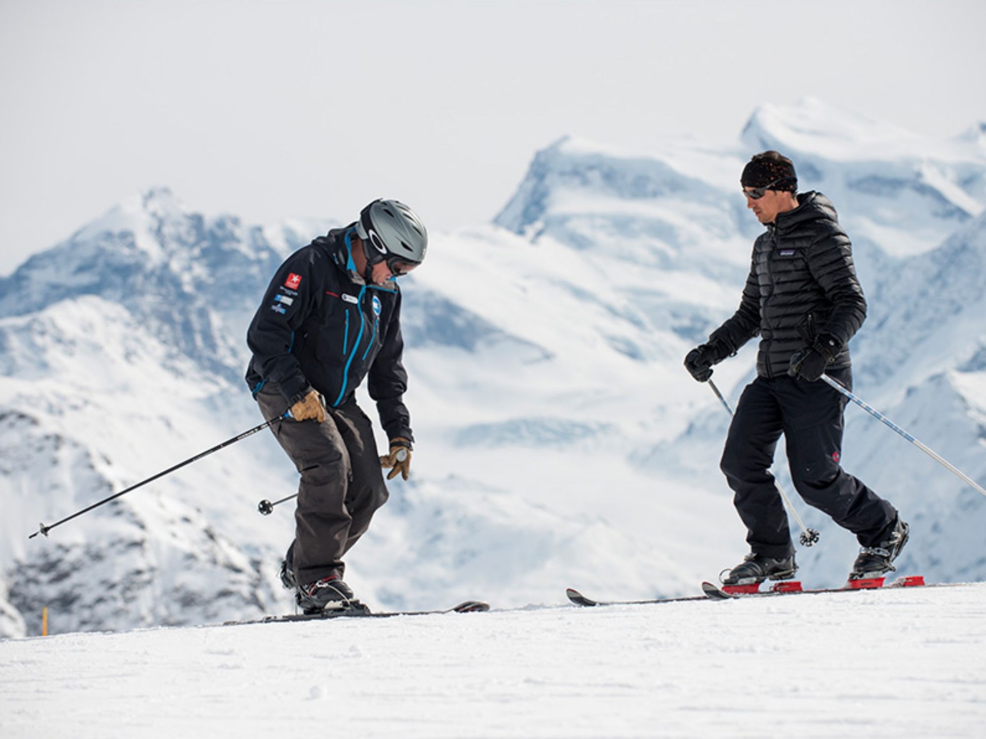 Telemark Skilehrer und Kunde