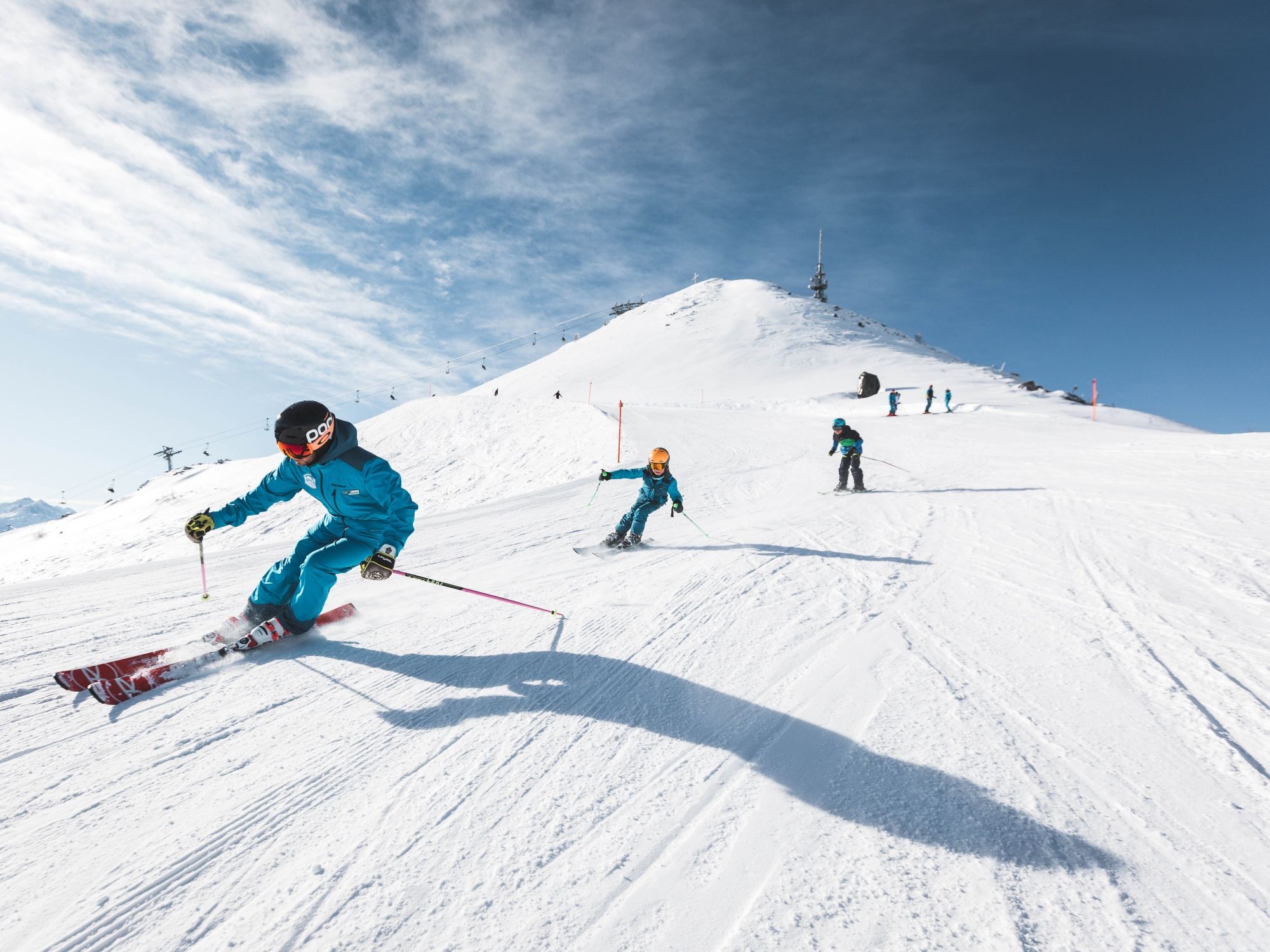 مدرسة تزلج ملحمية_SandroSchmid__S_L3294 نسخة نسخة