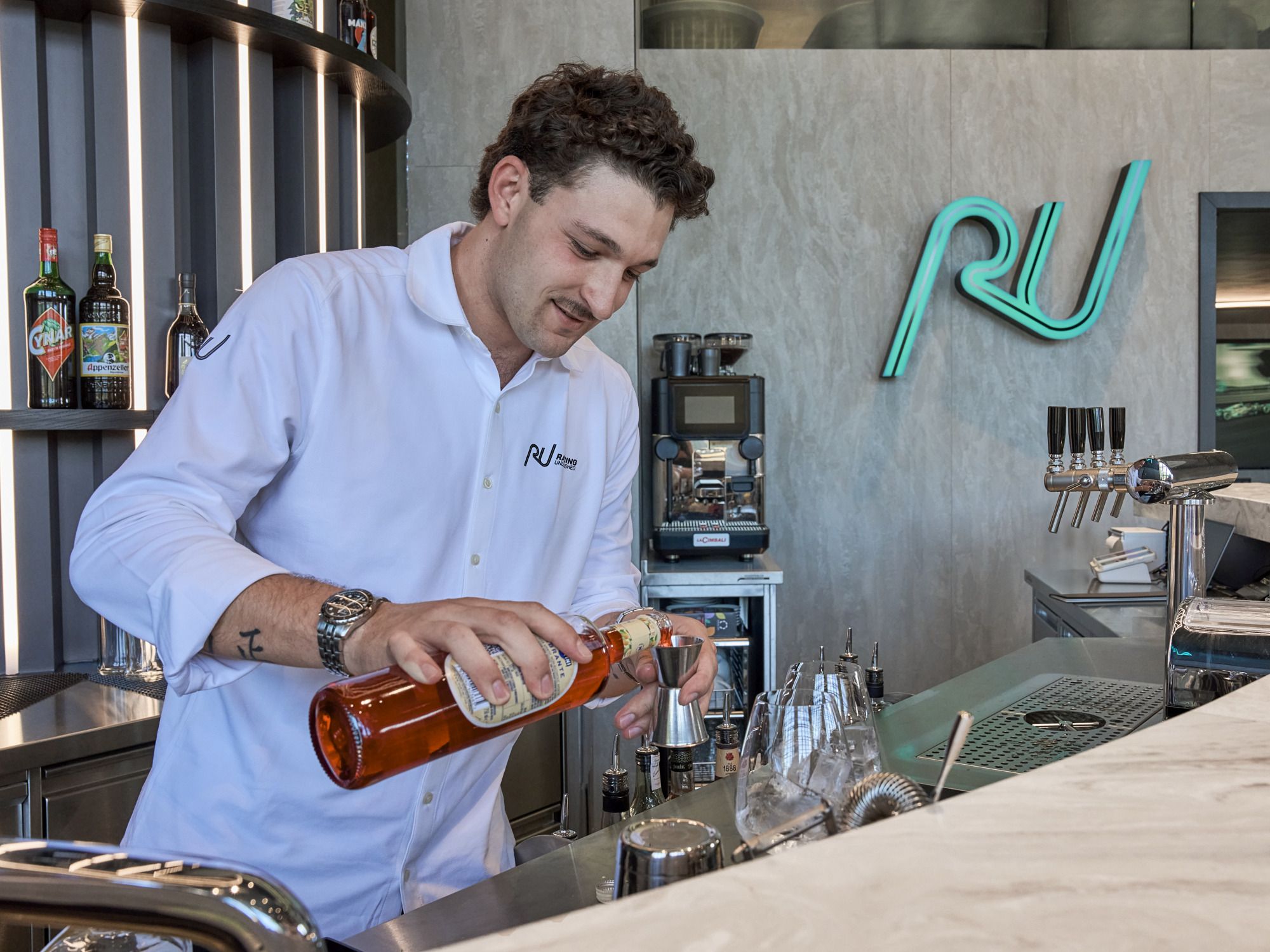 RU_ZHCity_bar-cocktail