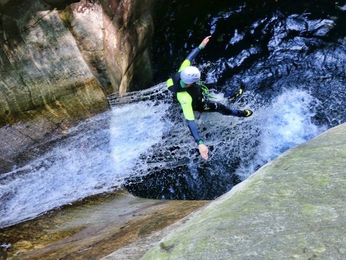 Lompat Canyon Corippo