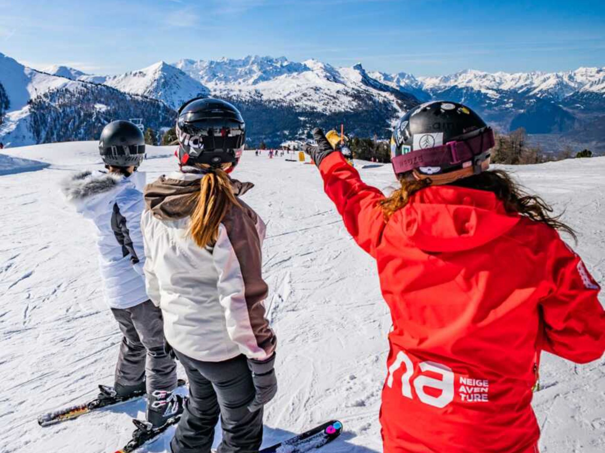 مدرسة تزلج خاصة لجميع الفئات العمرية في فيسونناز