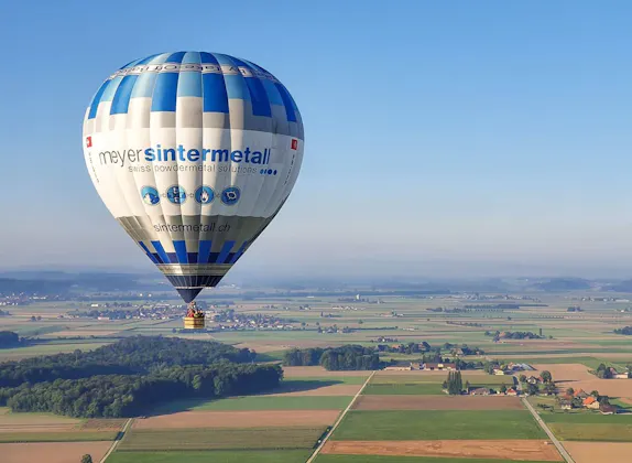 Fluturim privat me balon në rajonin Saanenland
