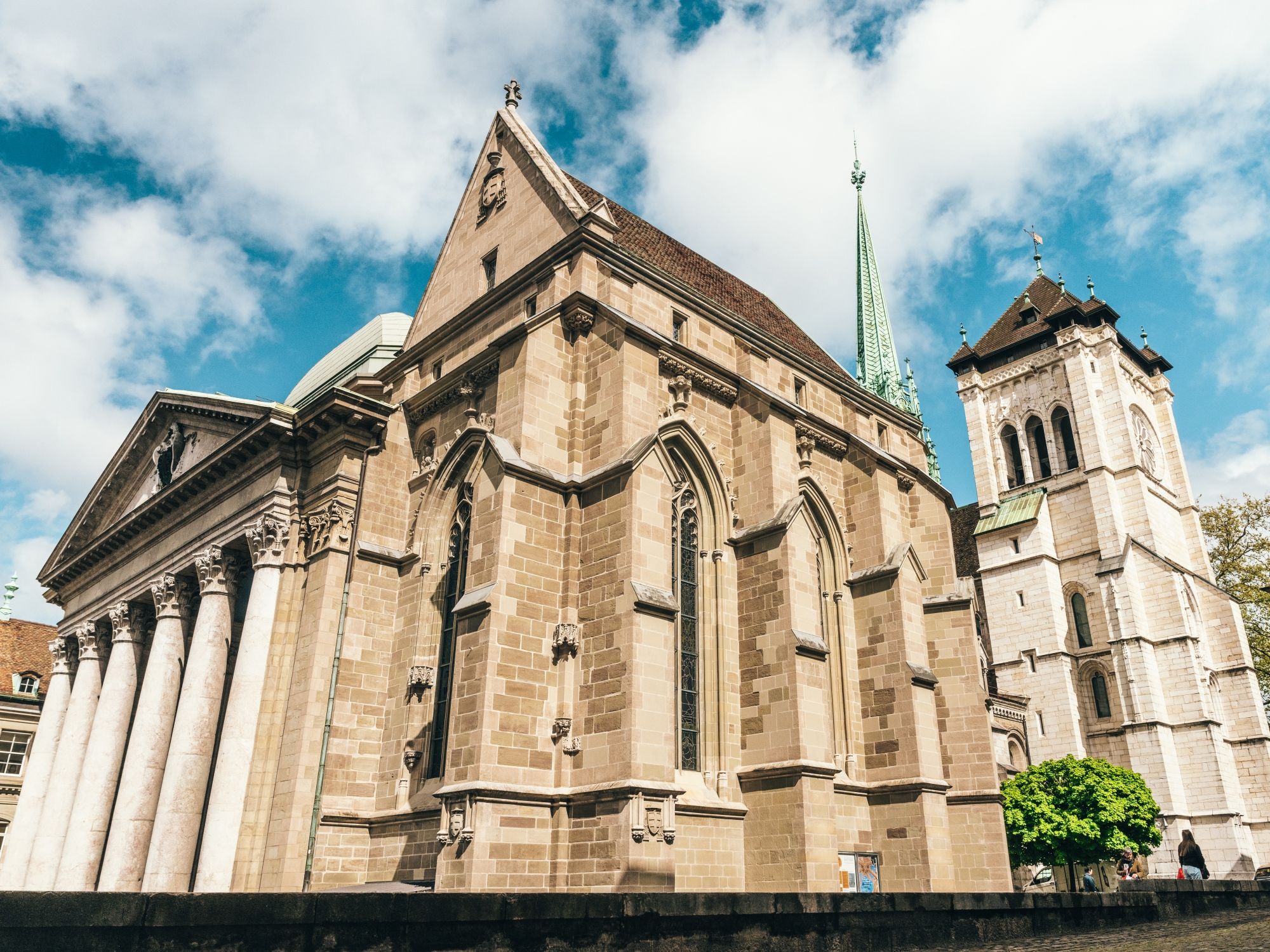 Aziz Petrus Katedrali