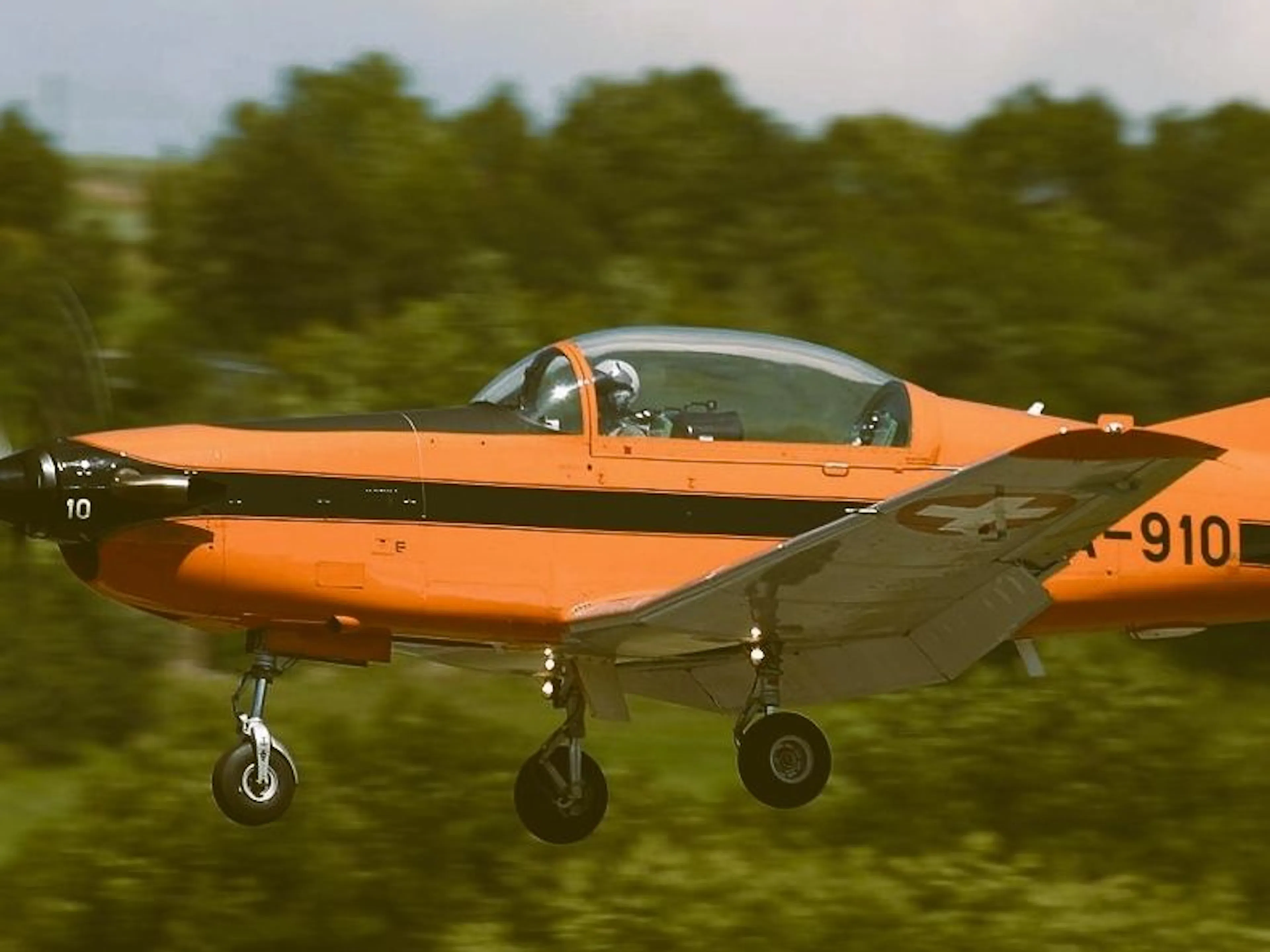 Vol en Pilatus PC-7, avion d’entraînement militaire, au départ de Locarno