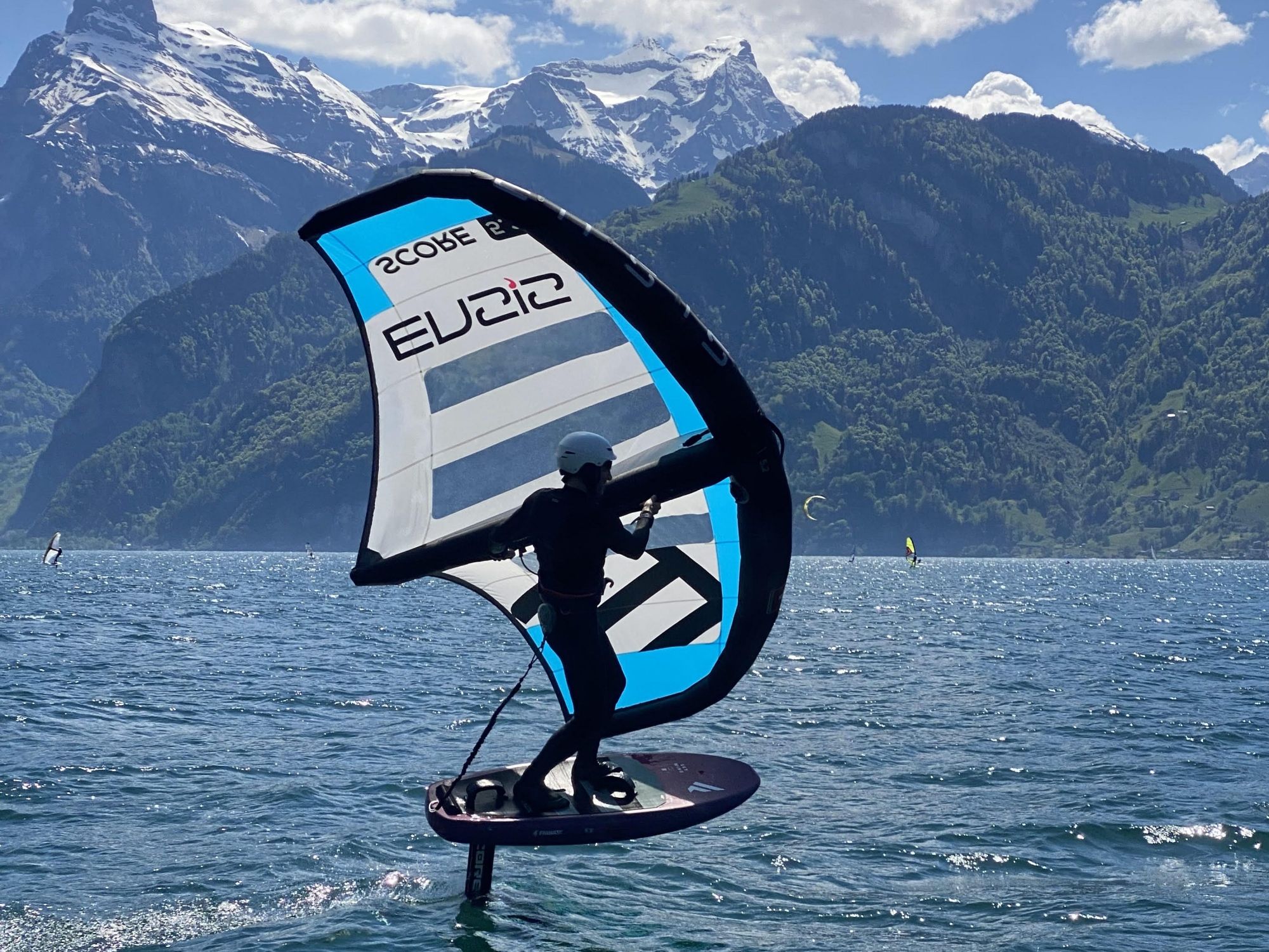 Starter Day Wingfoil & Towfoil Combined Day Course at Lake Uri