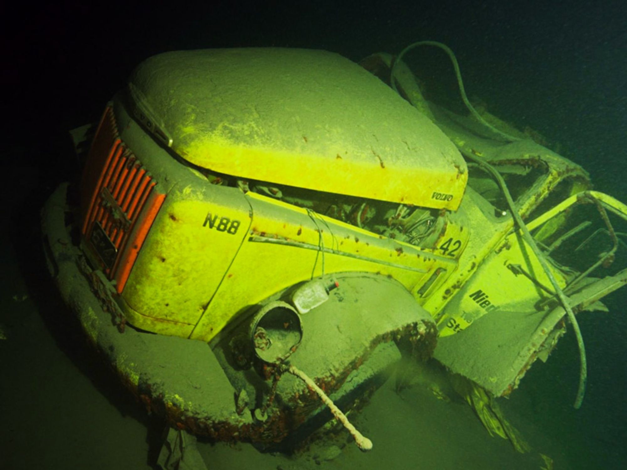 Subspirit-Spot menyelam-beton-mixer-Ruetenen-02