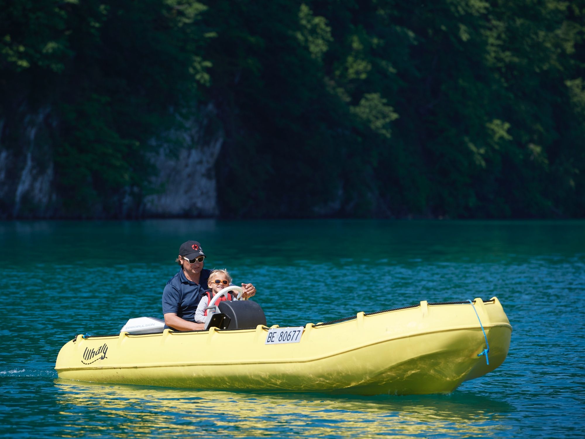 Elektroboot auf dem Thunersee