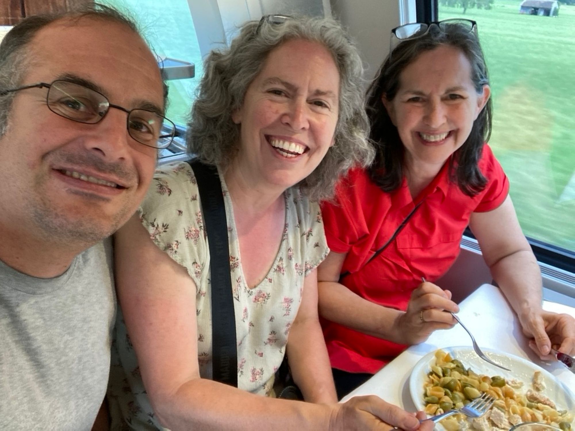 8B553AE7-B683-4905-8A76-9F3248911F12_1_105_c