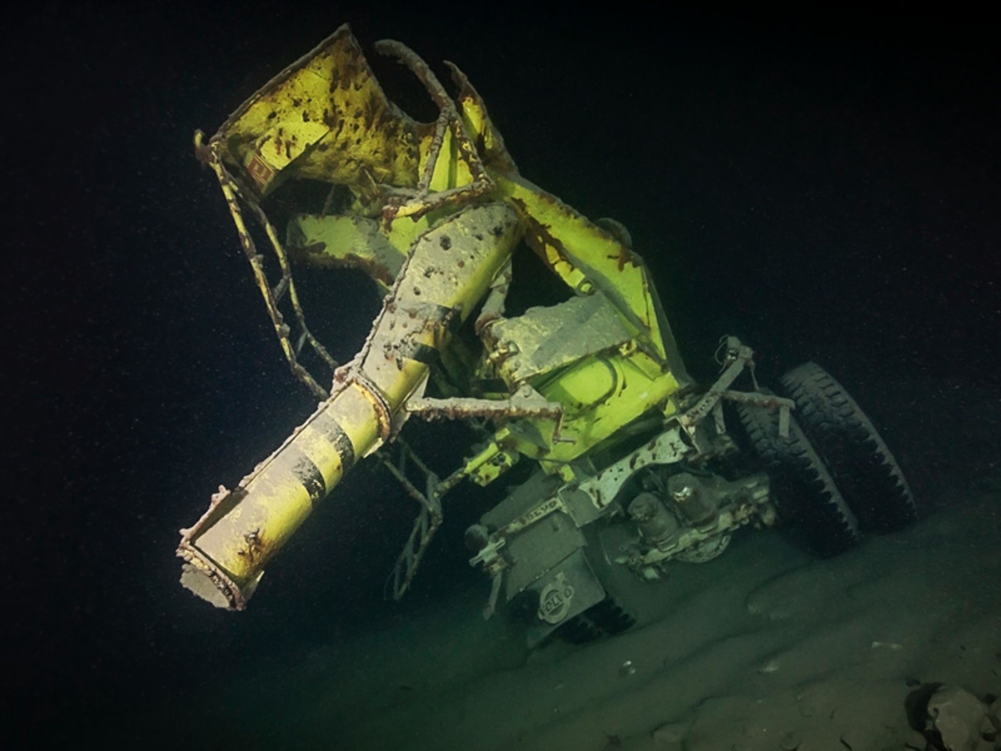 Subspirit-Lokasi menyelam-Beton-mixer-Ruetenen-04