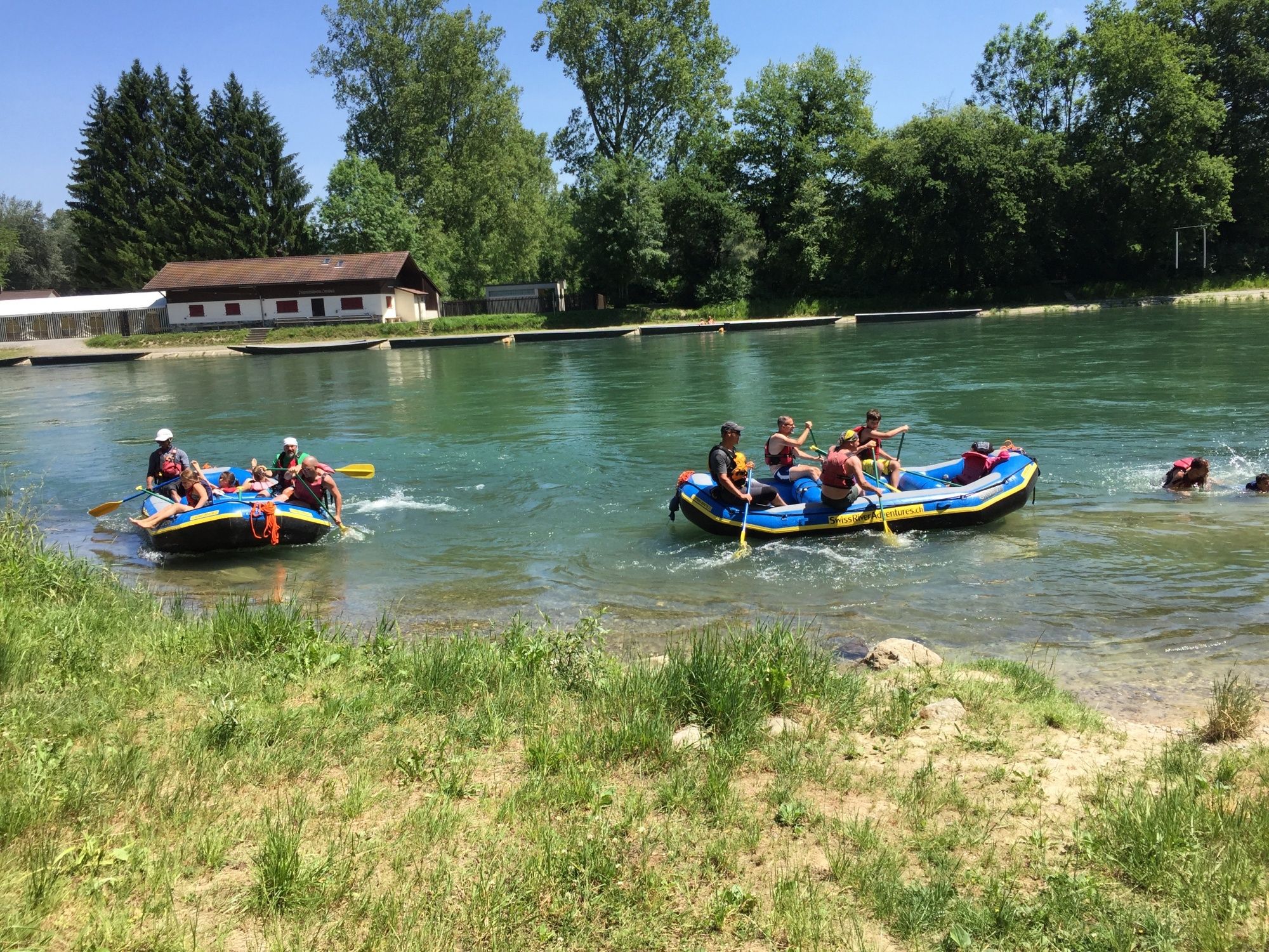 Schlauchboot Reuss Swiss River Adventures (36)