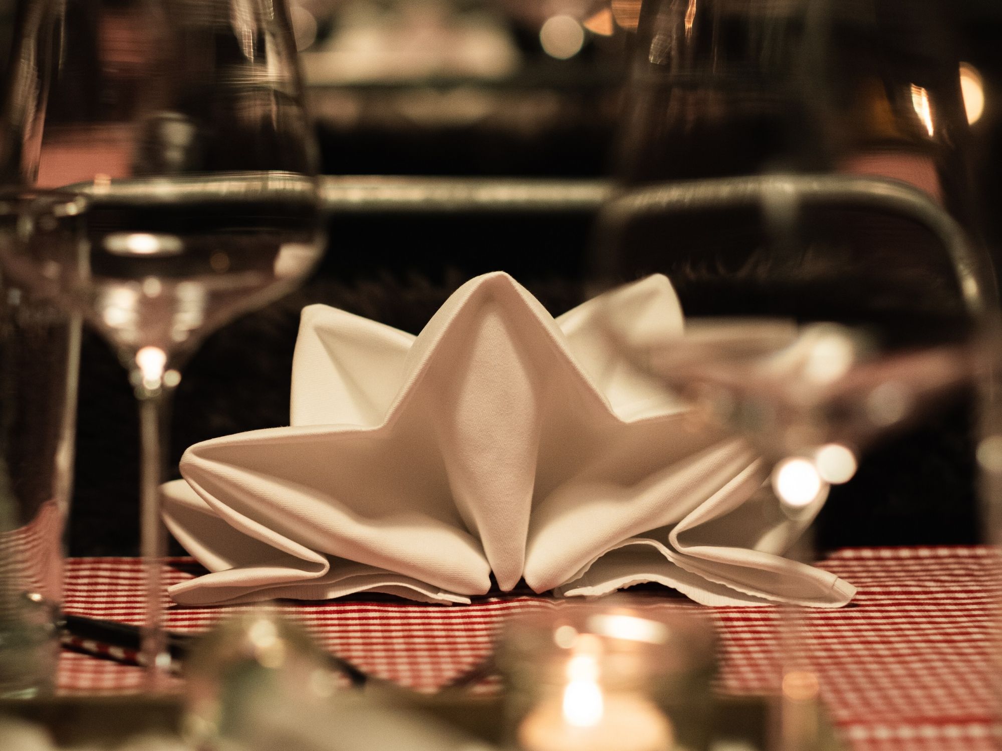 γαστρονομικός περίπατος κάτω από τα αστέρια