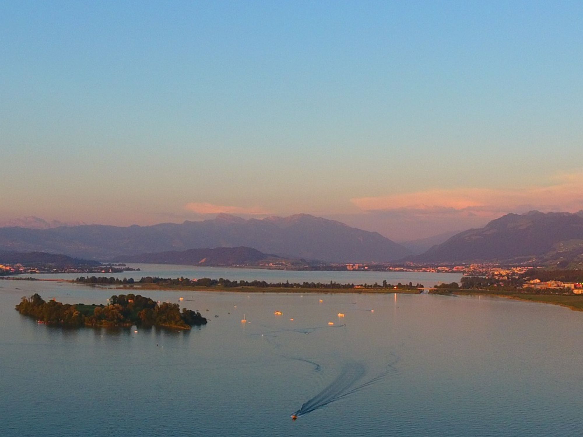 Pfäffikon und Inseln