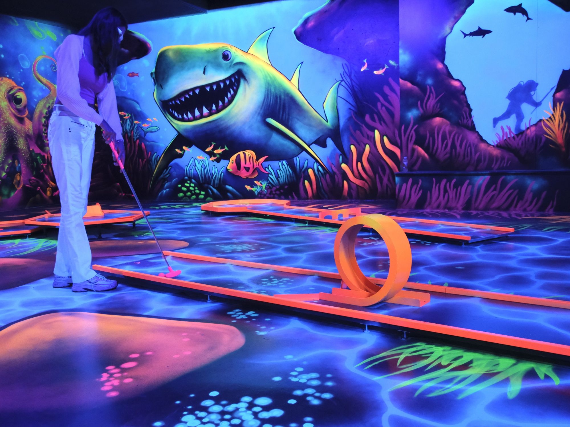 Schwarzlichtparadies