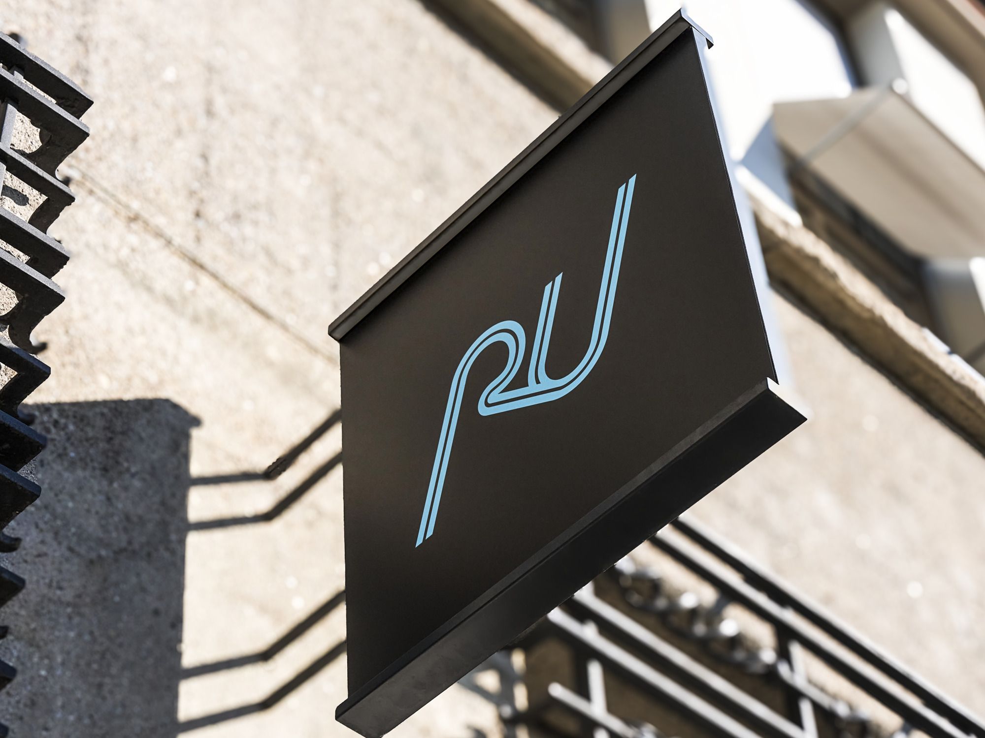 RU_ZHCity_exterior-detail