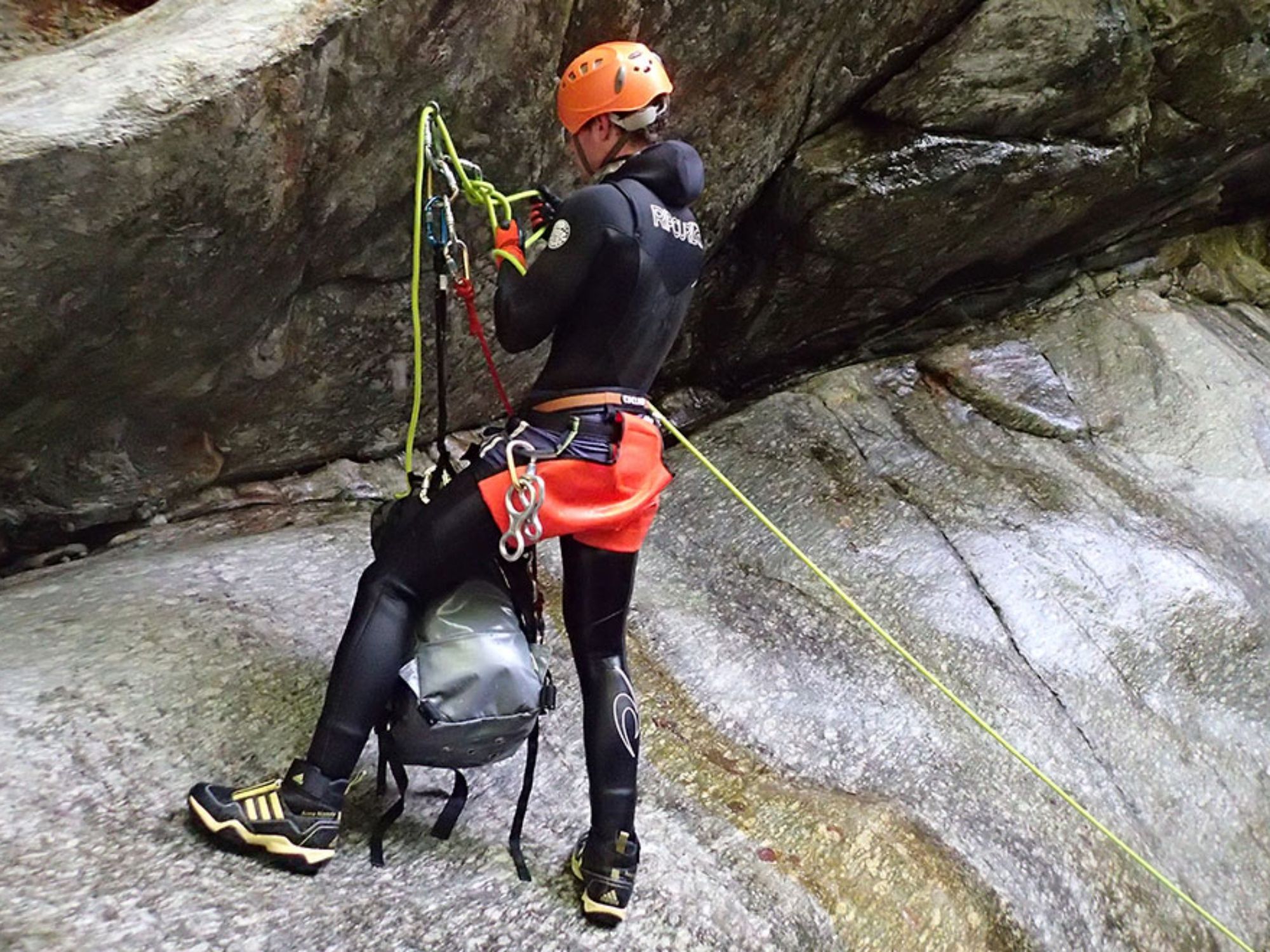 purelements-canyoning-キャニオニング-コース-2