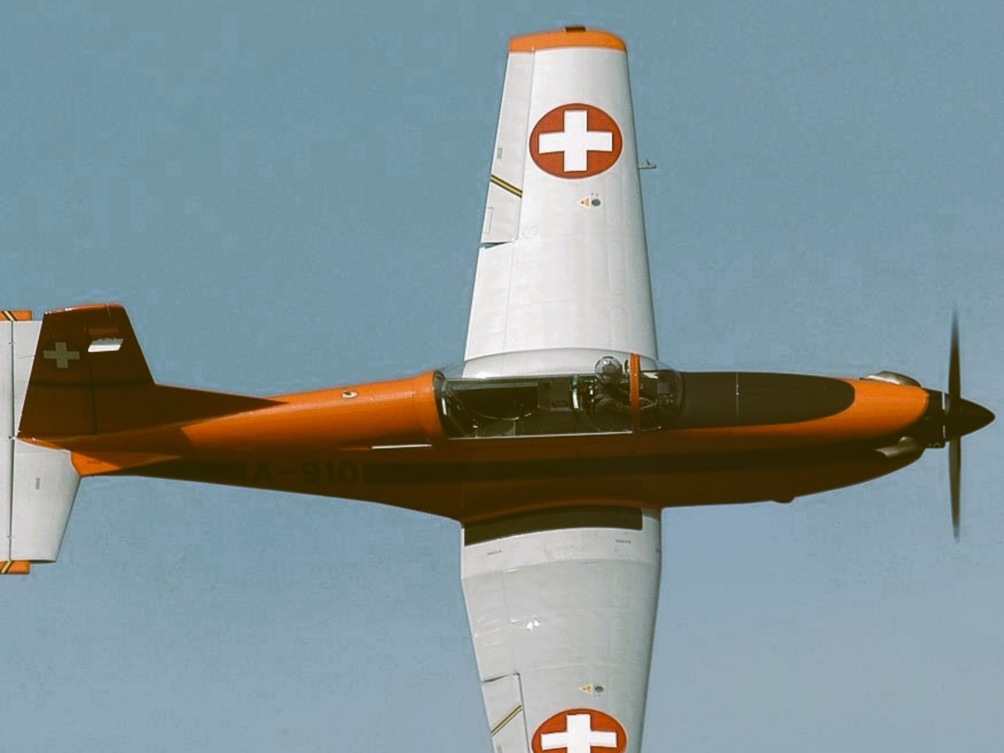 pc-7-vol-en-montagne (2)