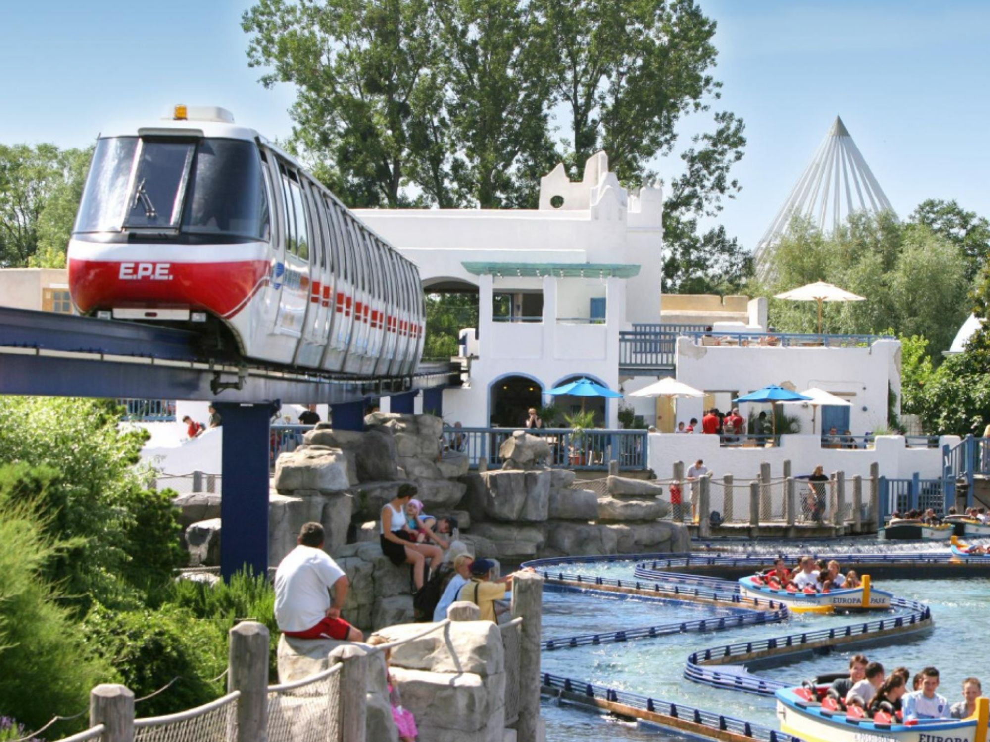 Διαδρομή Rustexpress Aargau: Μεταφορά με λεωφορείο στον Europa-Park με την EUROBUS