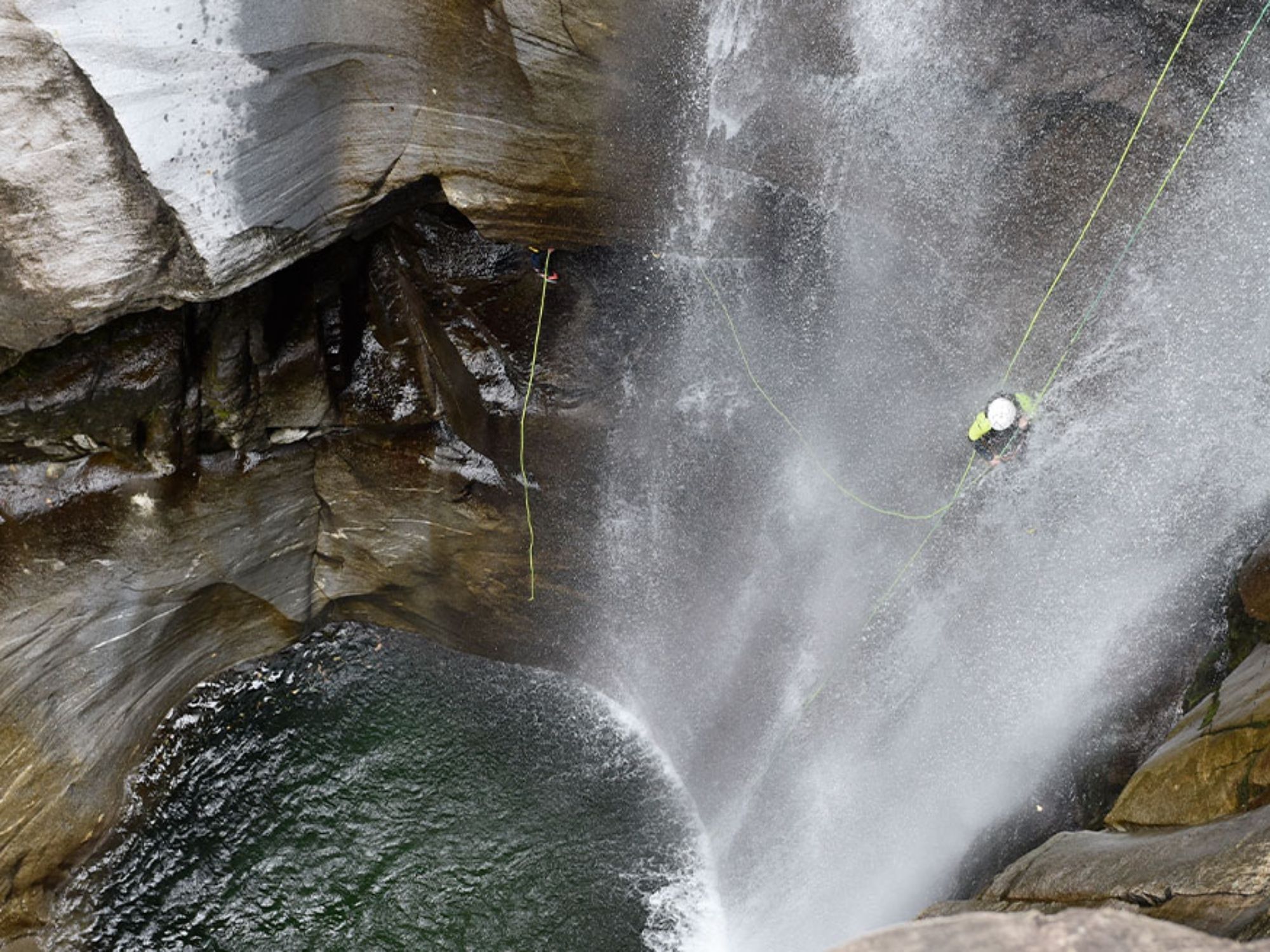 purelements_canyoning_iragna_1