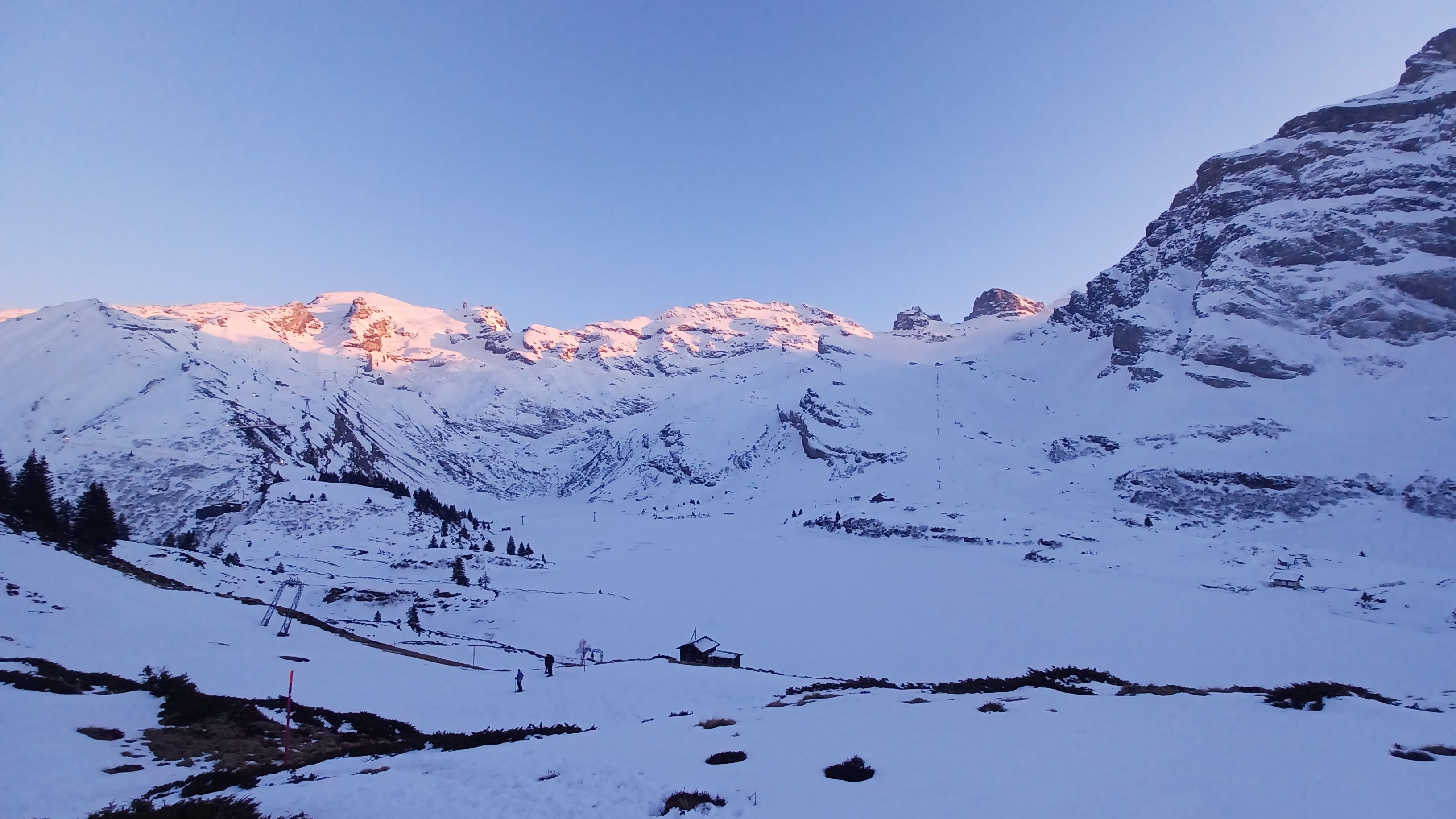 Schneeschuhwandern bei Vollmond