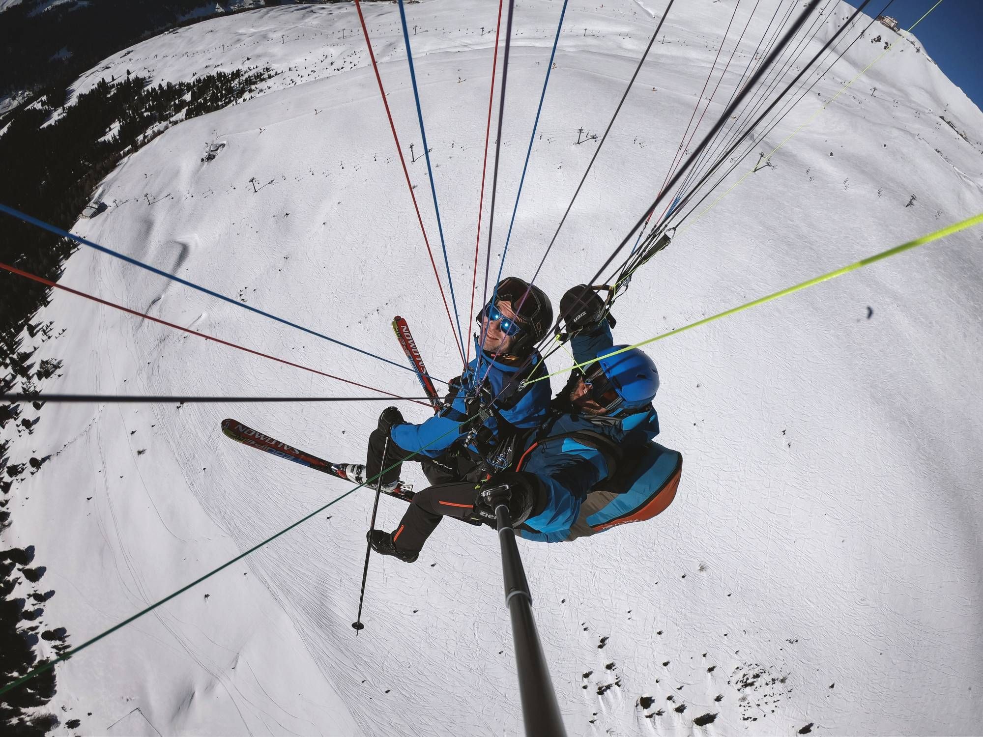 2000x2000-0-70-48bb27a3e1ec9ffff50843b73a847ee2