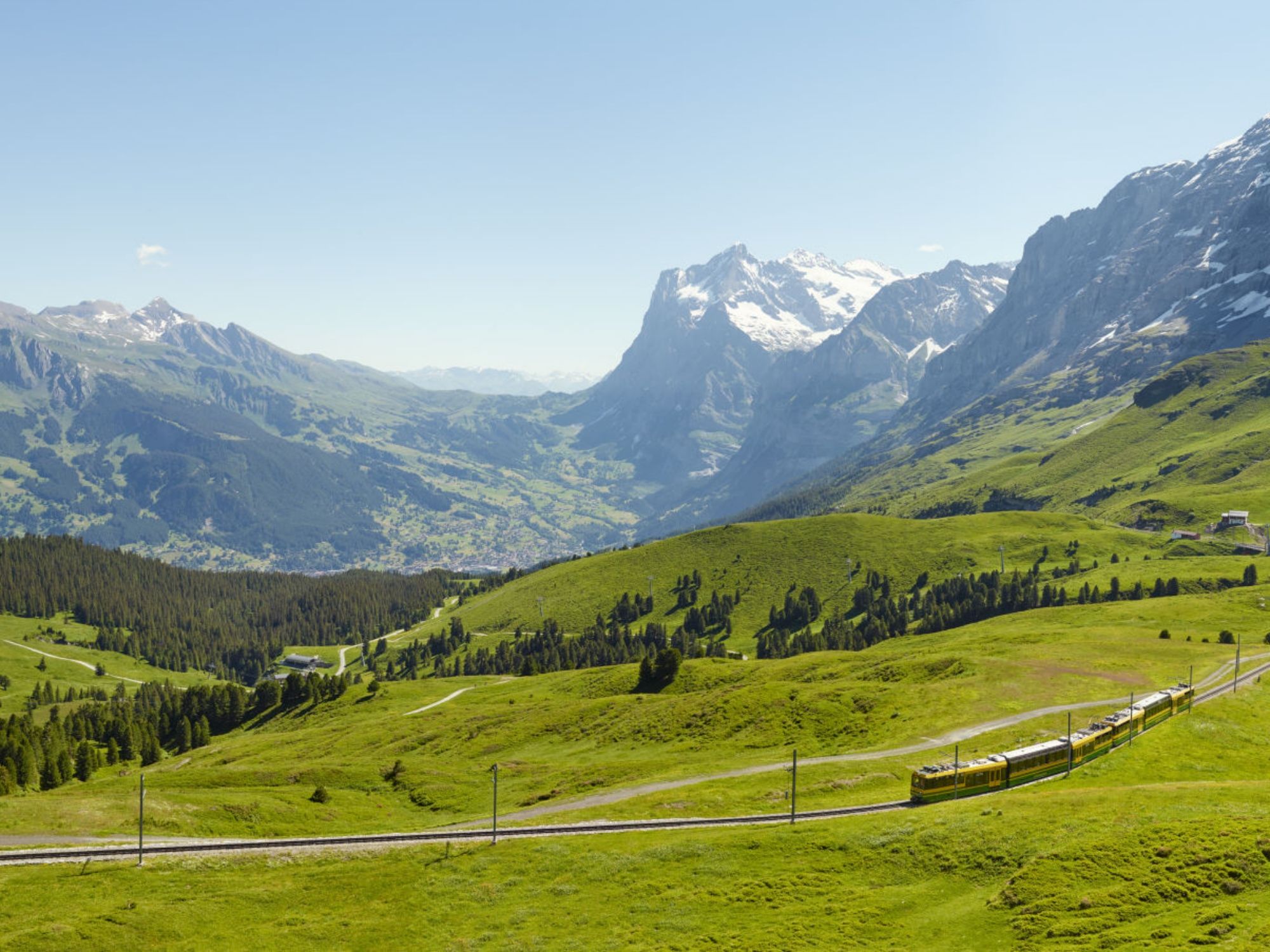 03 Wengernalpbahn-Mali-Scheidegg-Grindelwald-Wetterhorn-Ljeto