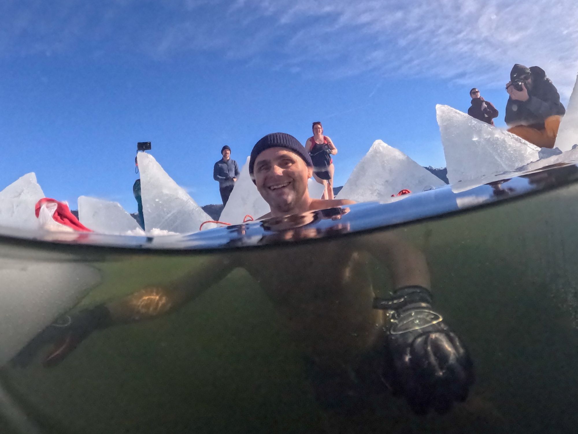 e7e80701-6c28-4150-92d3-d6395a2fdaf3