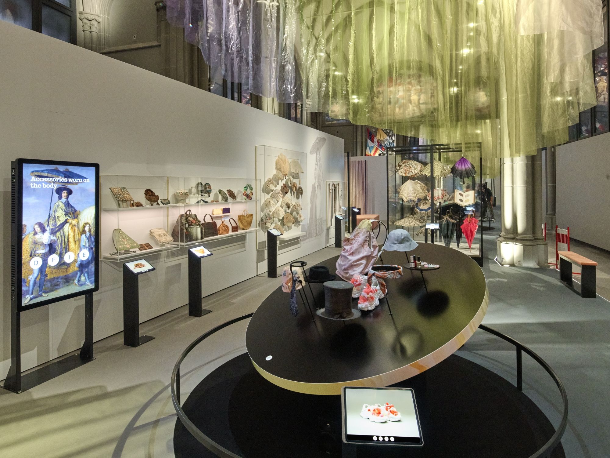 02-accessoires-in-het-landesmuseum-zurich-2025