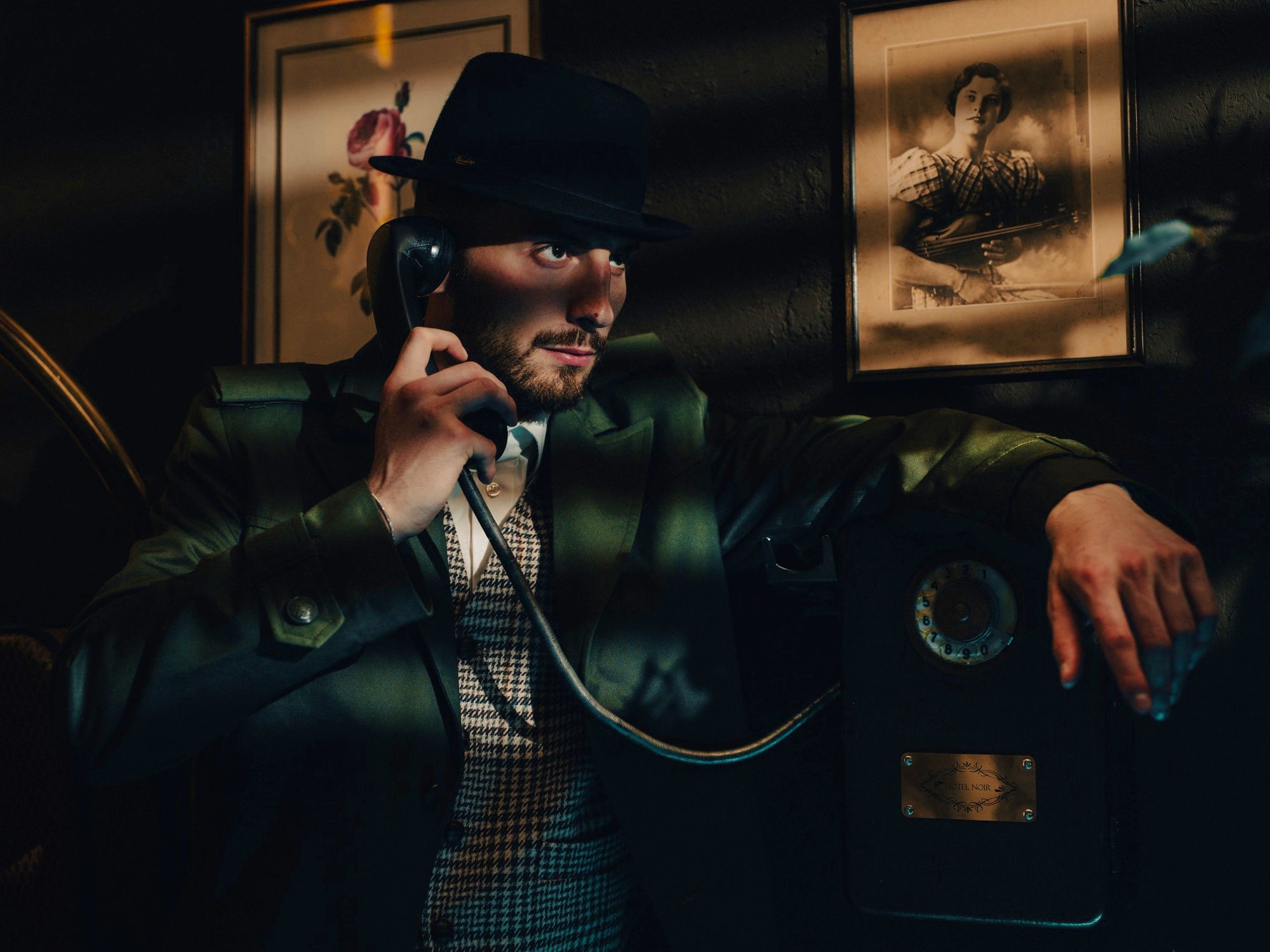 Szene Grand Hotel Noir