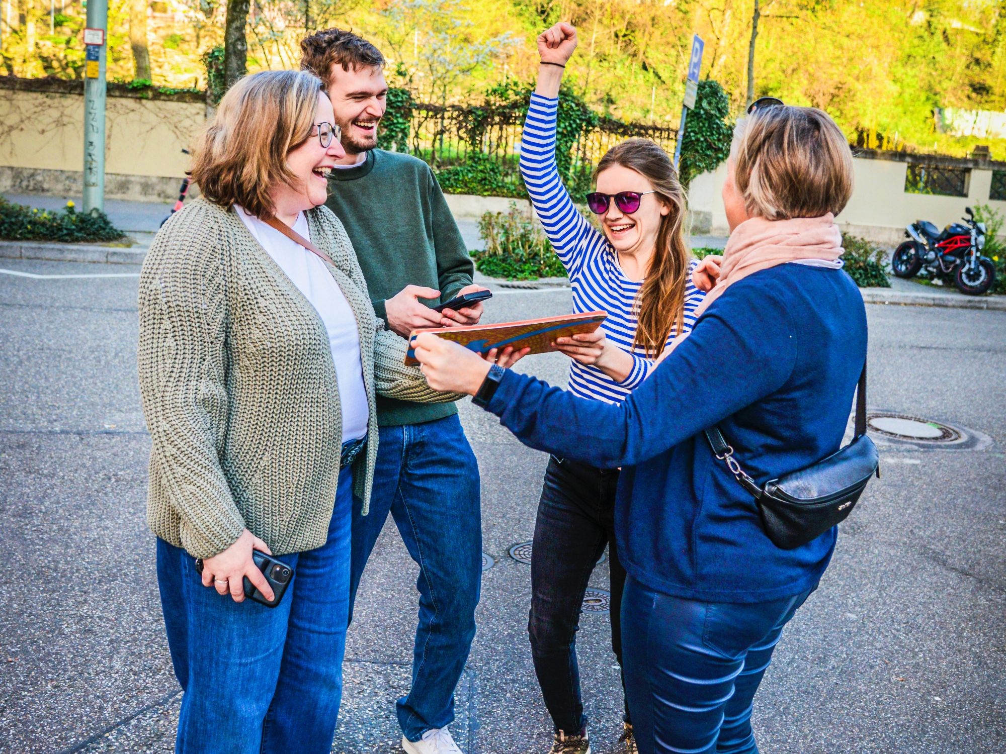 สำเนาของ 05 กลุ่ม_hk_แฟ้ม_Daniel_ปริศนา_แก้ไขแล้ว_งานเลี้ยง 2