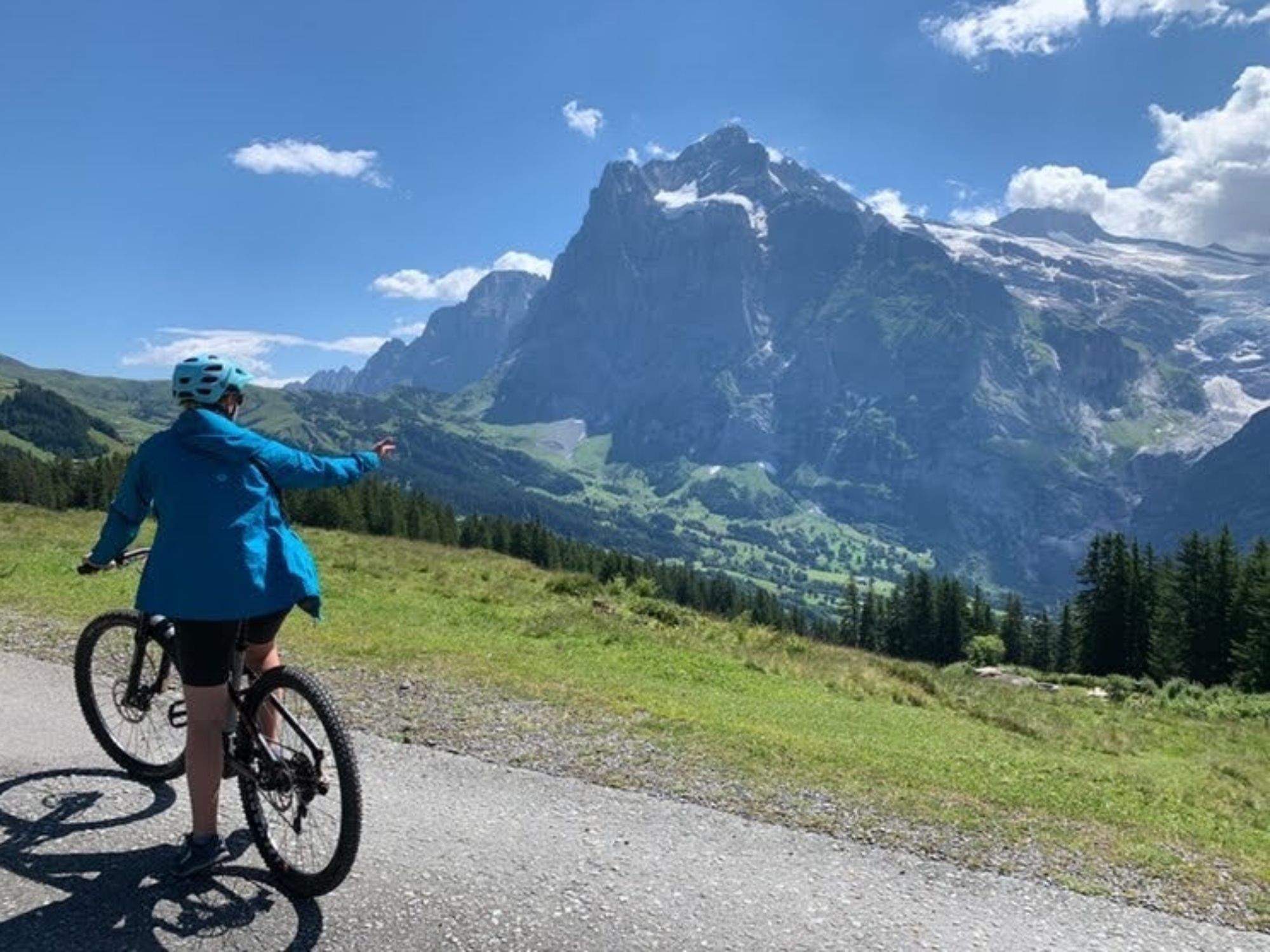 976F2828-FBE2-4522-B033-891678DB26C9