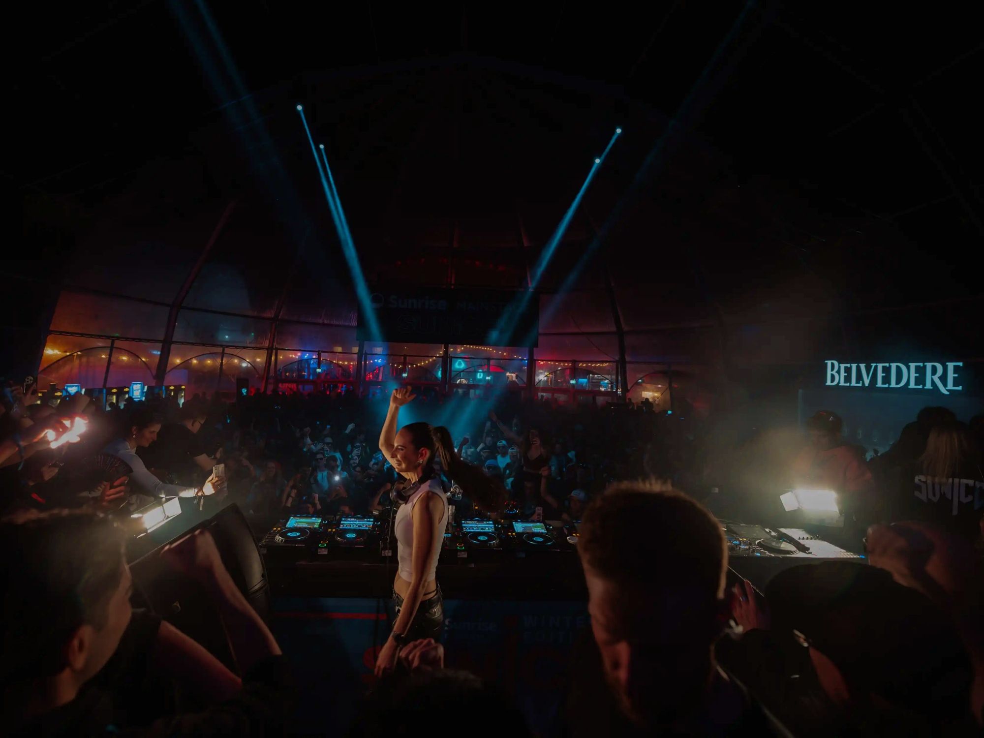 683480fc69ed1c648a735cc2_Καλλιτέχνης_Lilly_Palmer_Sunice_Σάββατο_valentinodotpng-8944_Αντίγραφο