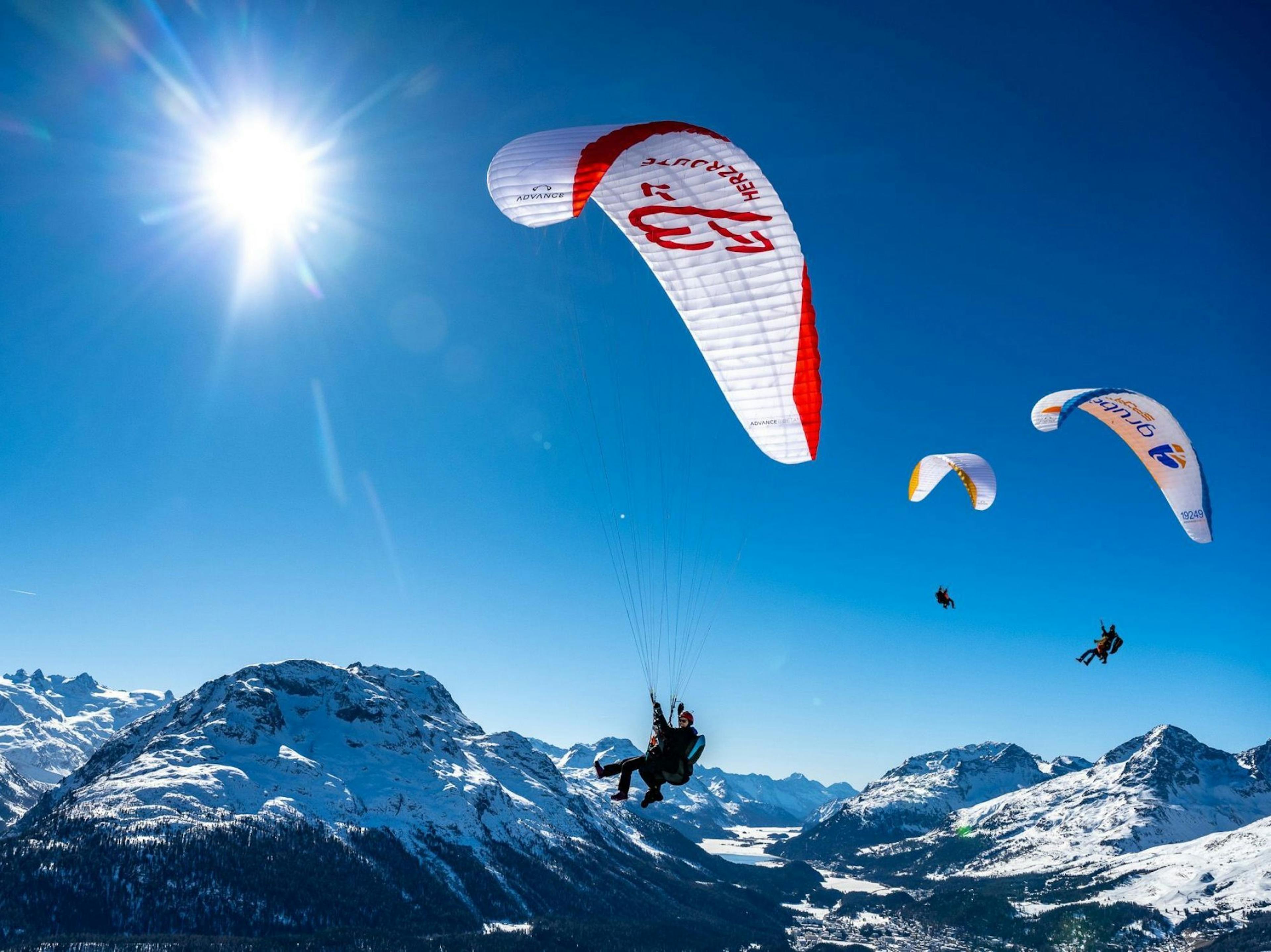 Winter Paragliding Flight in Engadin
