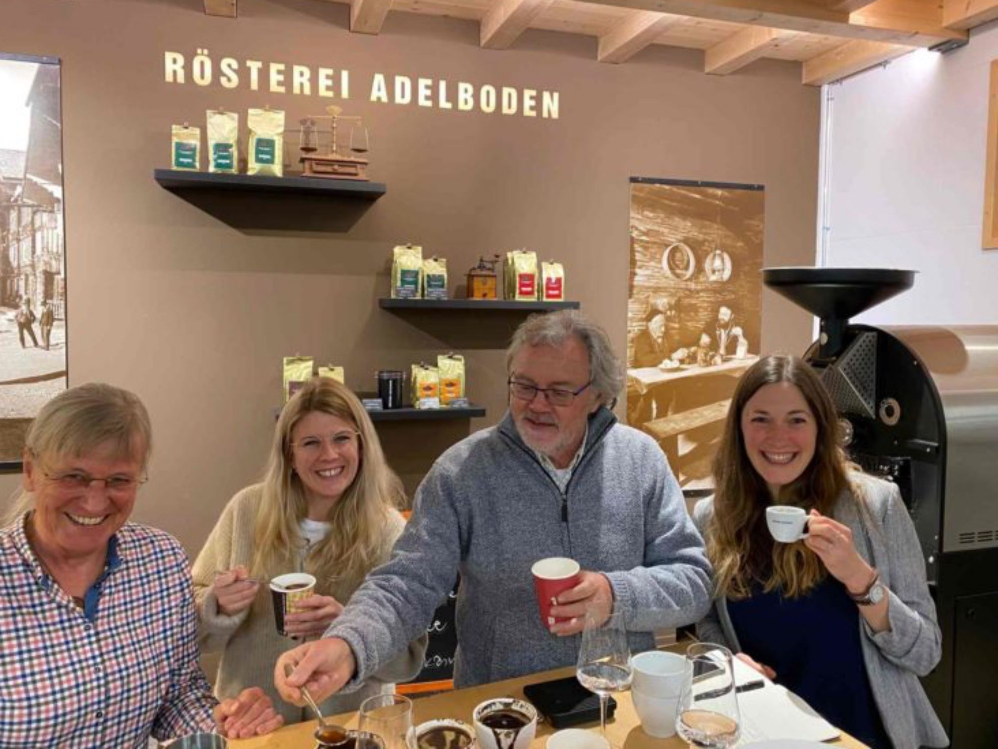 kaffeeroesten-768x576