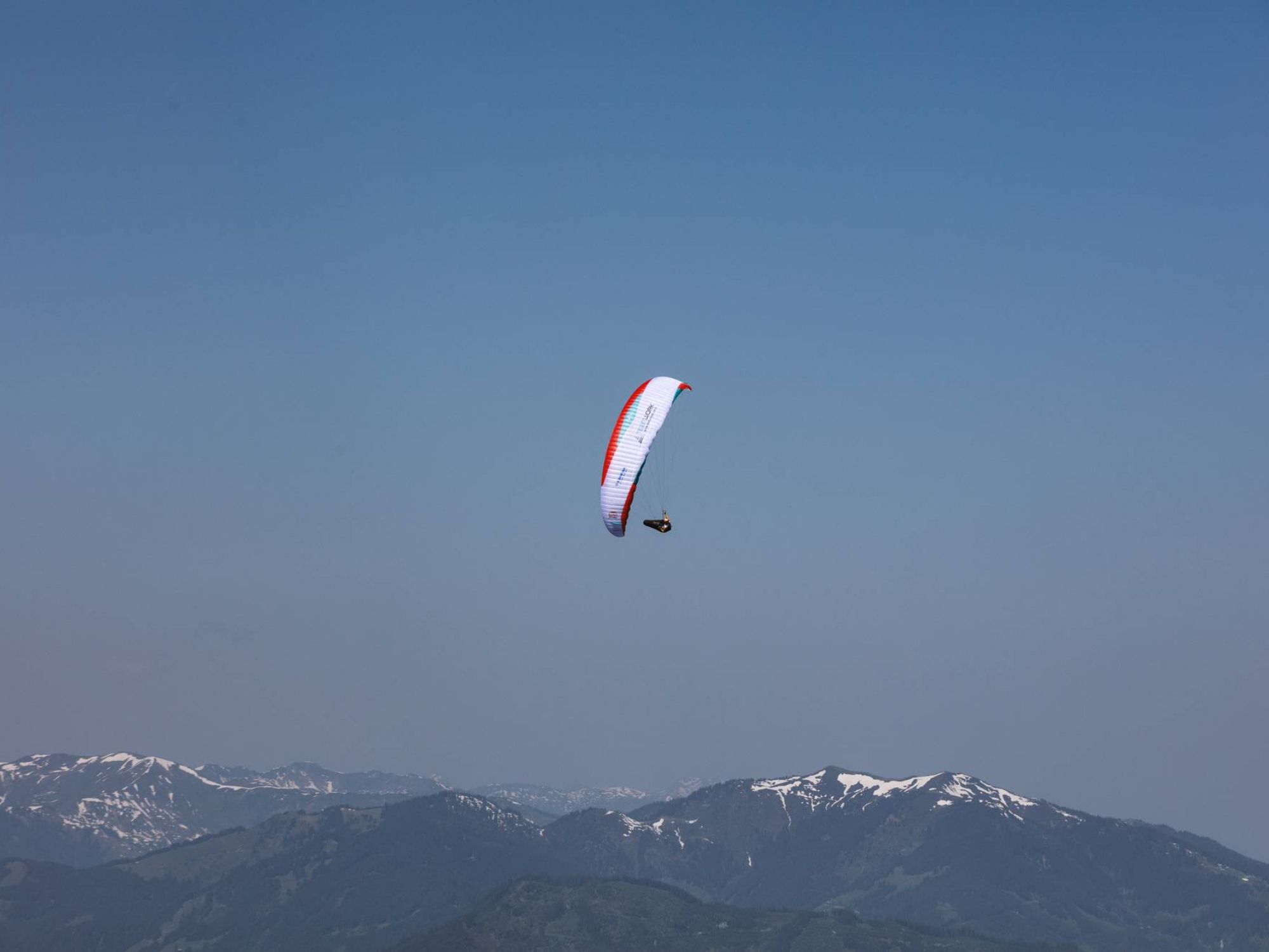 03 2000x2000-0-70-6ffed80bf663afafdedc24955cc3de35