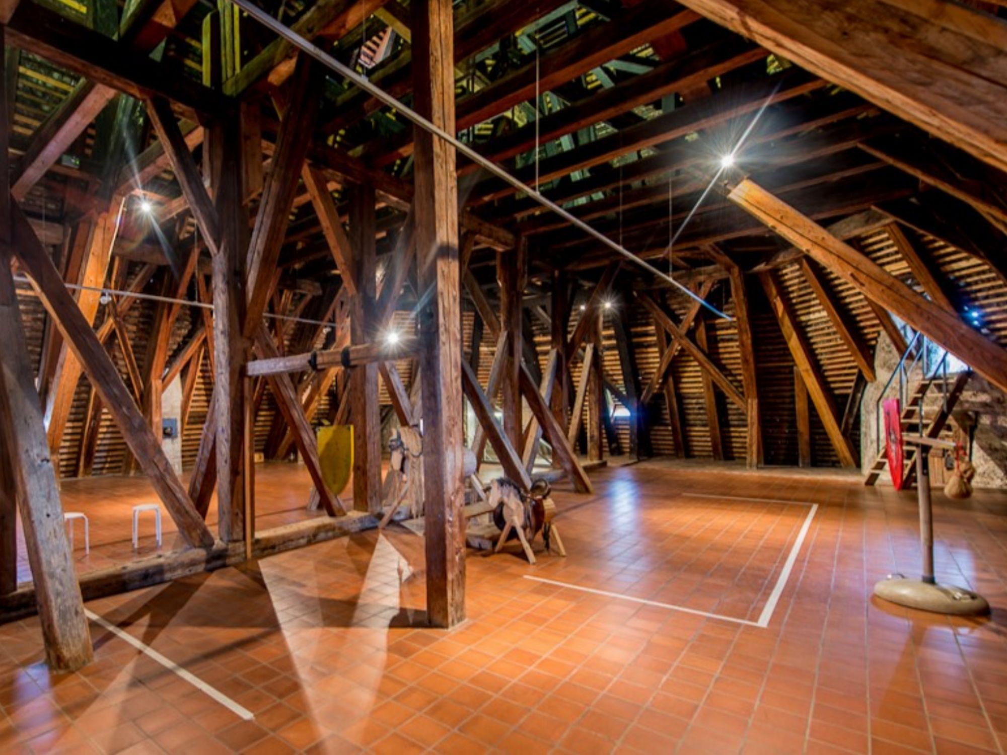 "À Descoberta da Madeira no Castelo de Thun" Visita guiada para grupos no Castelo de Thun