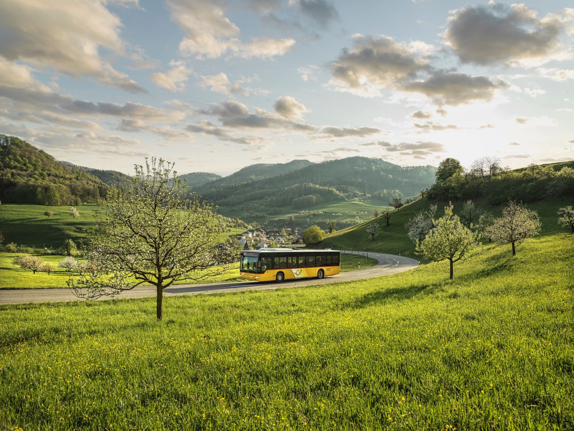 Poštovní autobus Benkerjoch (fotografie od Jurapark Aargau)