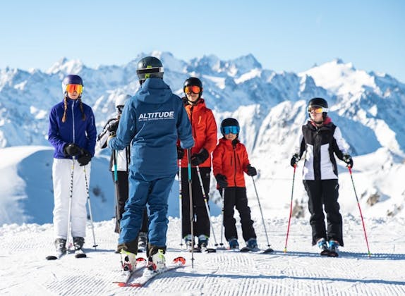 Gruppe Skifahrer
