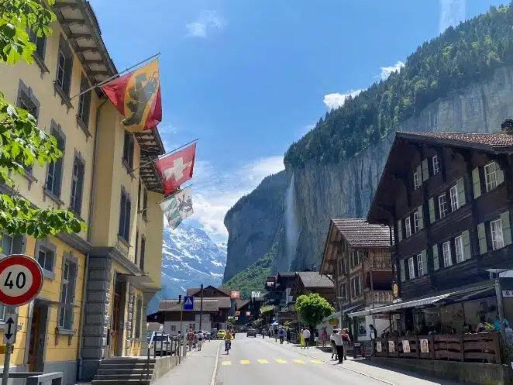 lauterbrunnen village