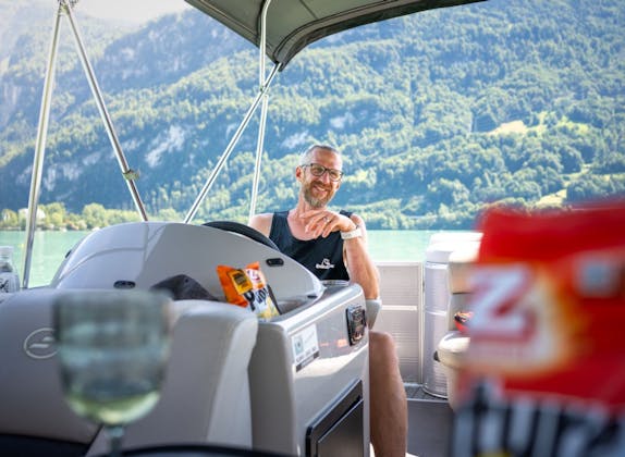 Lounge Boat Rental Lake Brienz